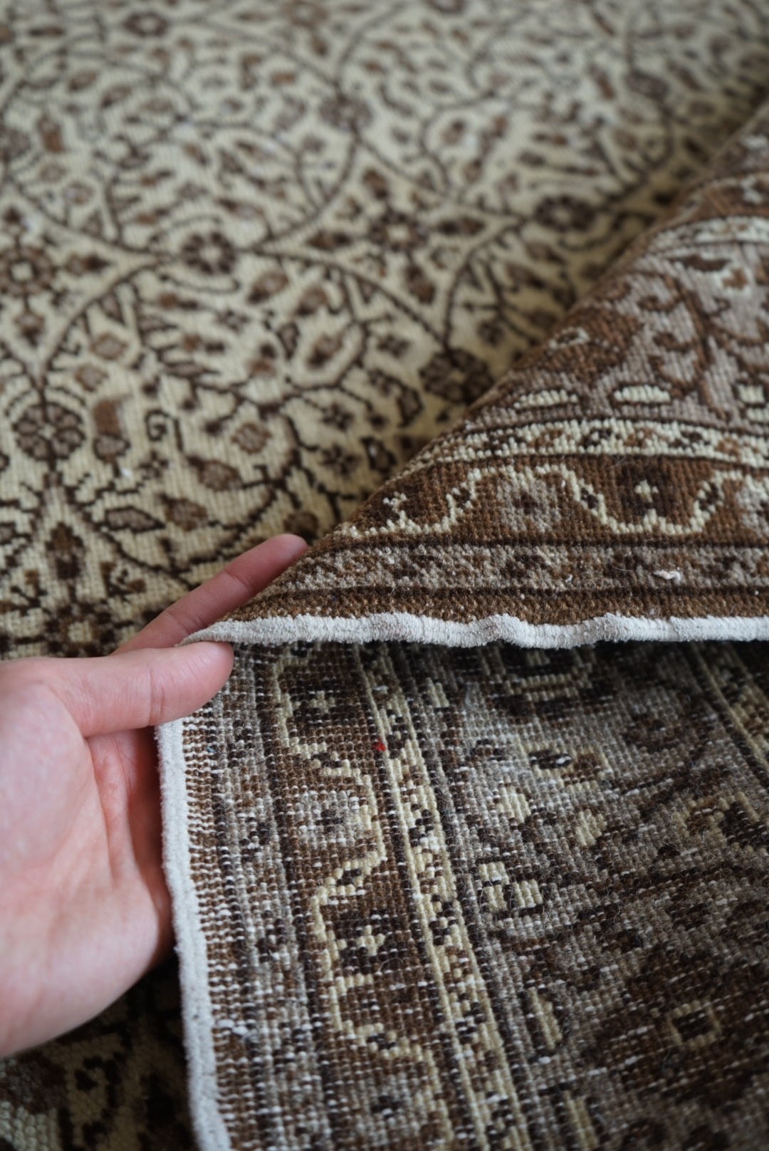 Türkiye Old Kayseri Beige , Brown Flower 1970年代 210 × 142 cm No.TR25388