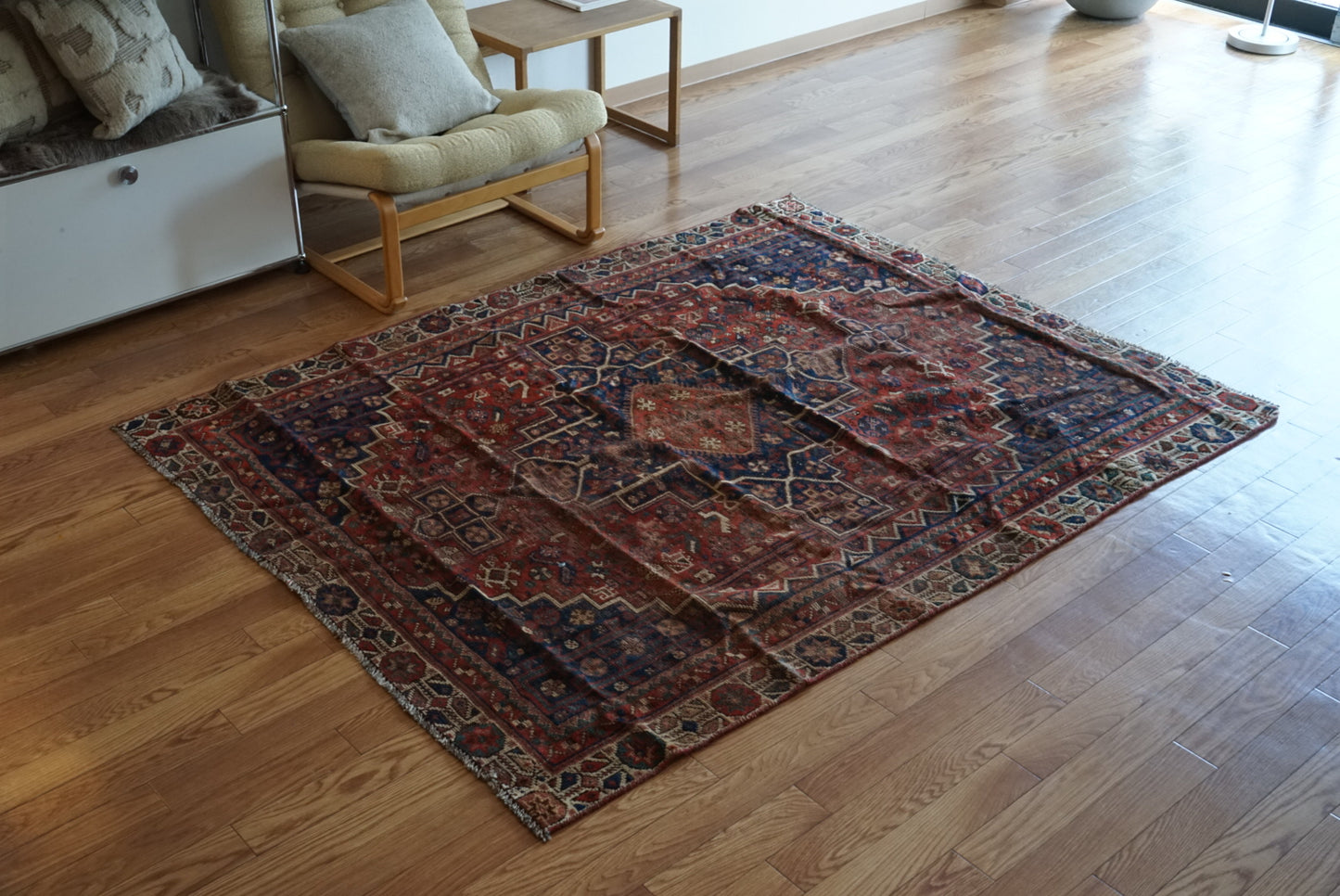 店頭販売 Afghanistan Old Persia Design 1930年代 179.5 × 140.5 cm  No.AF2535 / 国内送料無料・羊毛手織り絨毯