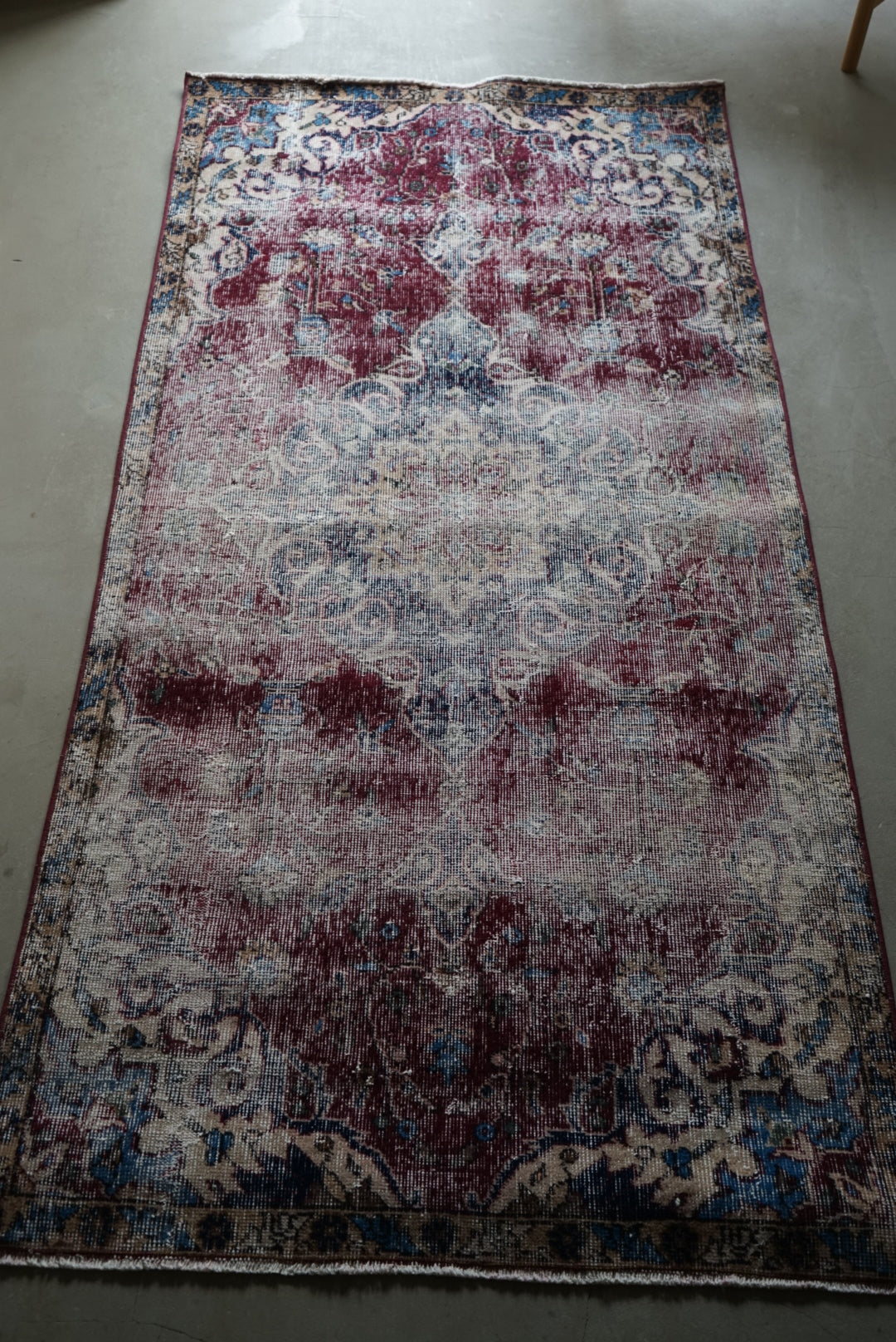 Türkiye Old Isparta Wine Red 1970年代 202 × 99 cm No.TR25254