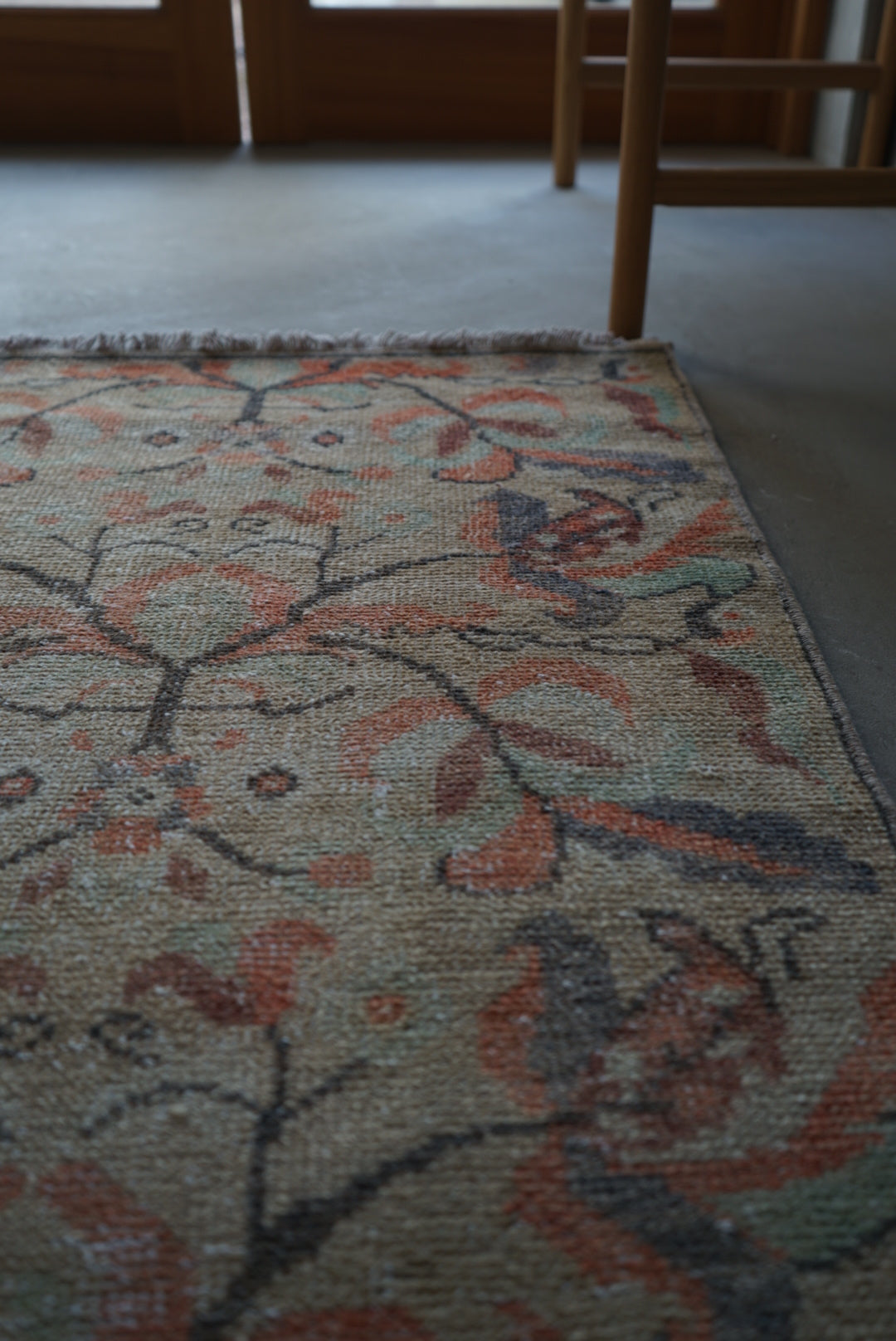 Türkiye Old Isparta Beige Floral 1970年代 218 × 136 cm No.TR25267