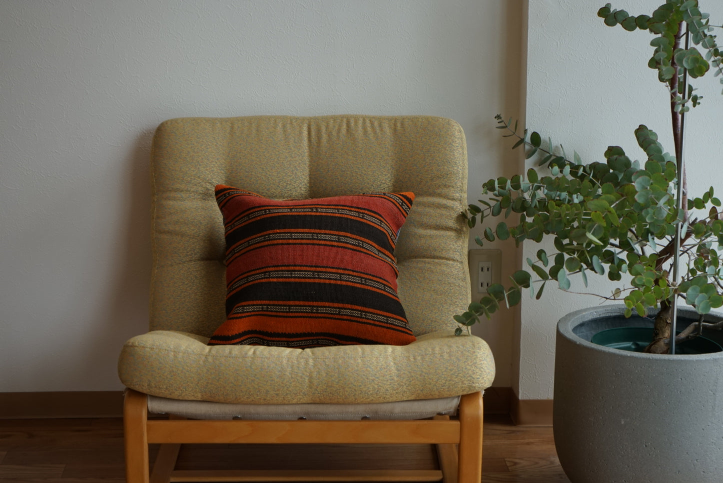 Türkiye Old Kilim Cushion Cover Stripe Red , Orange , Black 40 × 40 cm No.TR25440