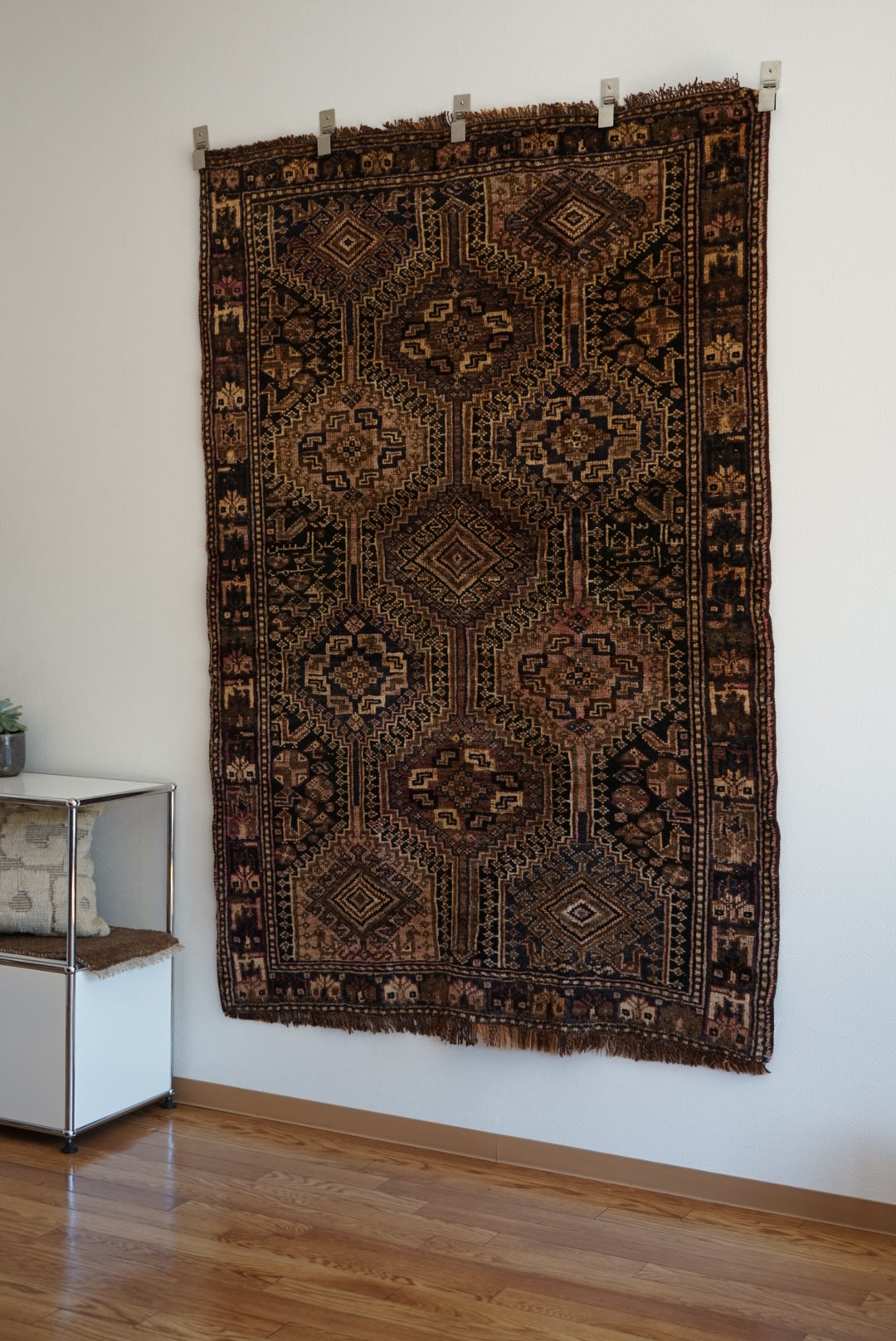 店頭販売 Iran Antique Shiraz Khamseh Dolkhani 1770年代 186 × 131 cm