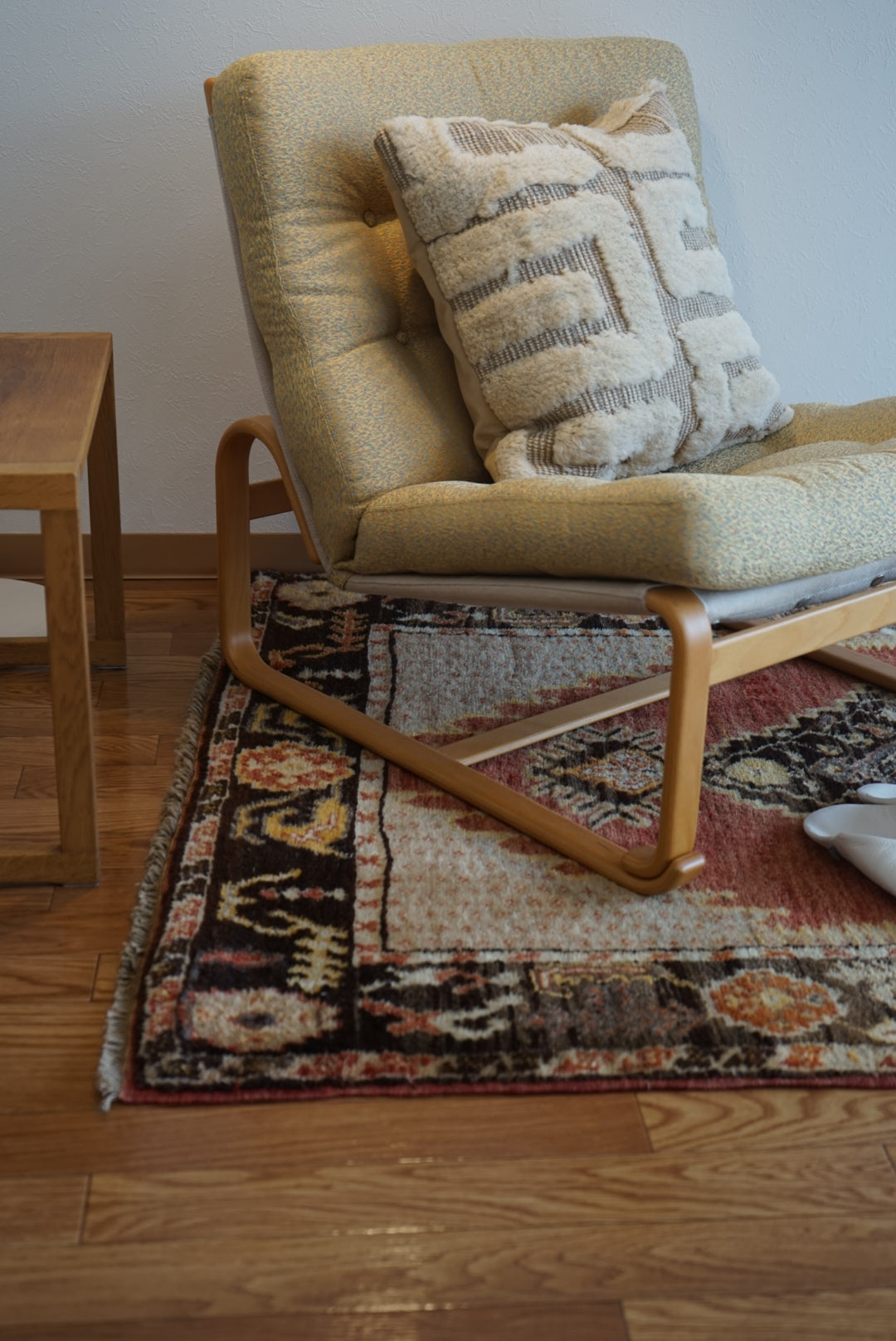 TRIBAL RUG TURKEY OLD KONYA OUSHAK 1965年代 164 × 115 cm No.TR25194