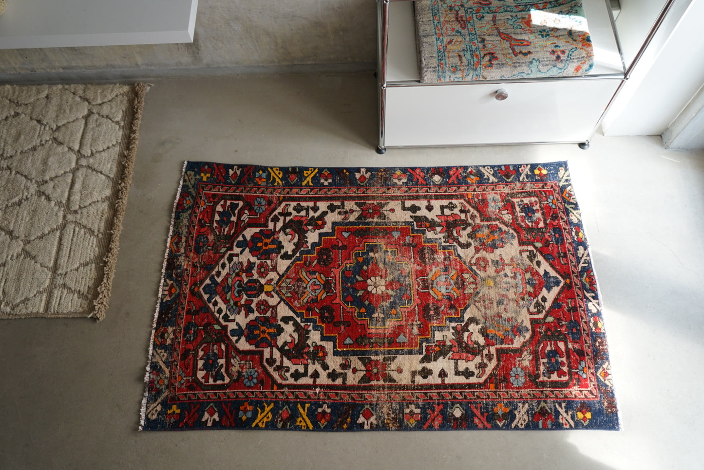 TURKEY OLD PERSIAN DESIGN 1950年代 145 × 92 cm