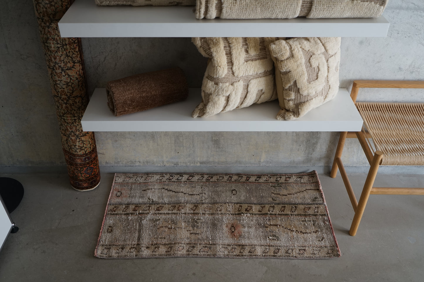 TURKEY VINTAGE SMALL GRAY RUG 100 × 51 cm No.TR25172