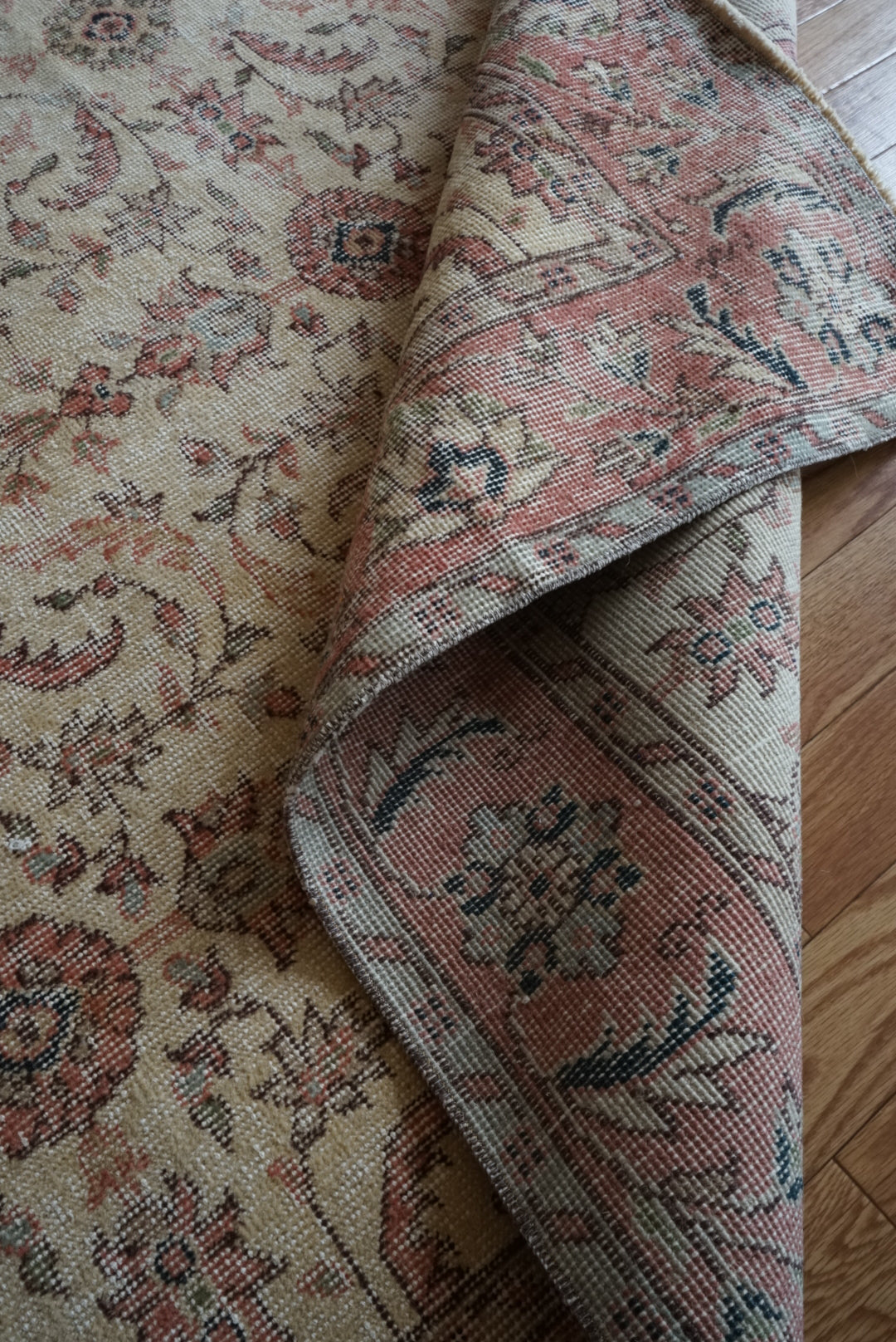 Türkiye Old Isparta Floral Pink , Beige 1970年代 250 × 154 cm No.TR25496 / 国内送料無料