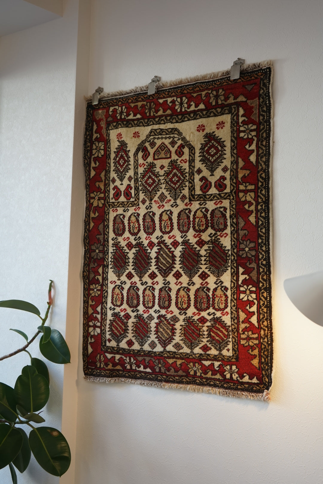Türkiye Old Anatolia Kid's Prayer rug "Armond" 1960年代 92 × 78 cm No.TR25322