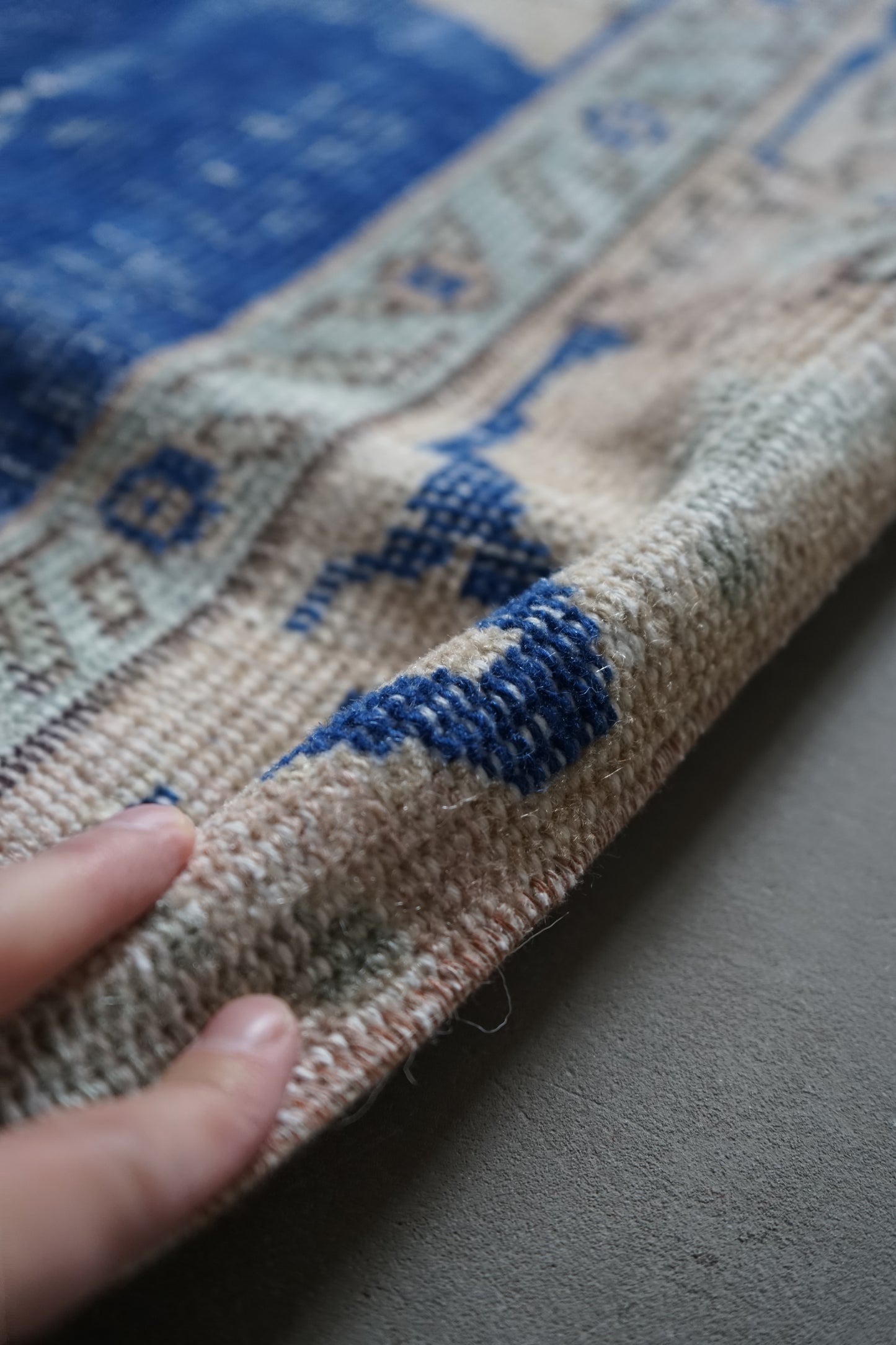 TURKEY OLD ISPARTA BLUE 1970年代 236 × 163 cm No.TR25205