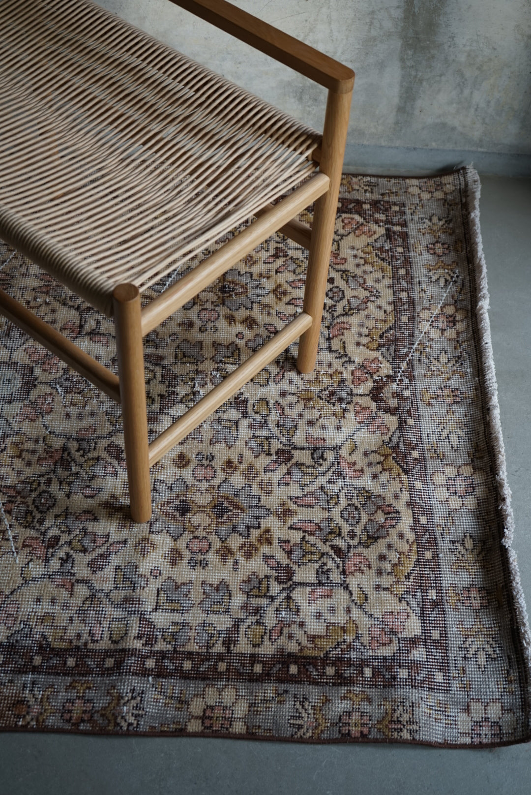 Türkiye Old Isparta Brown Floral 1970年代 204 × 107 cm No.TR25255