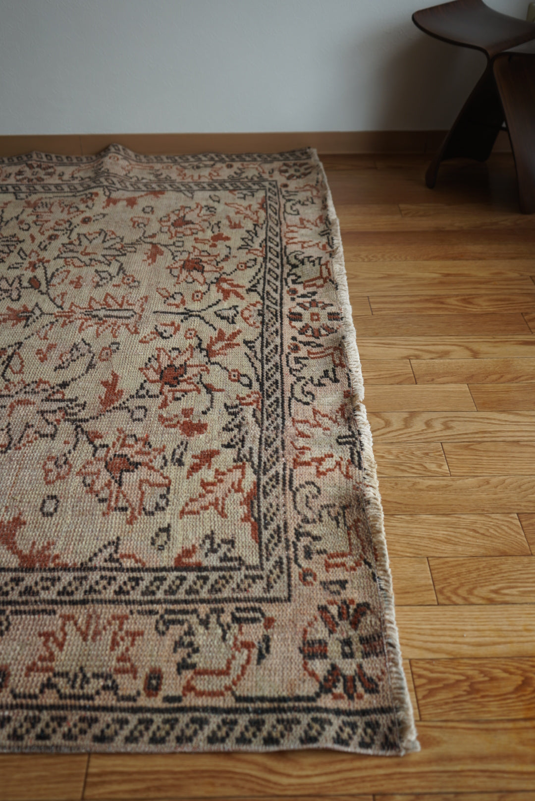 Türkiye Old Kayseri Olive , Beige Flower 1970年代 270 × 169 cm No.TR25389
