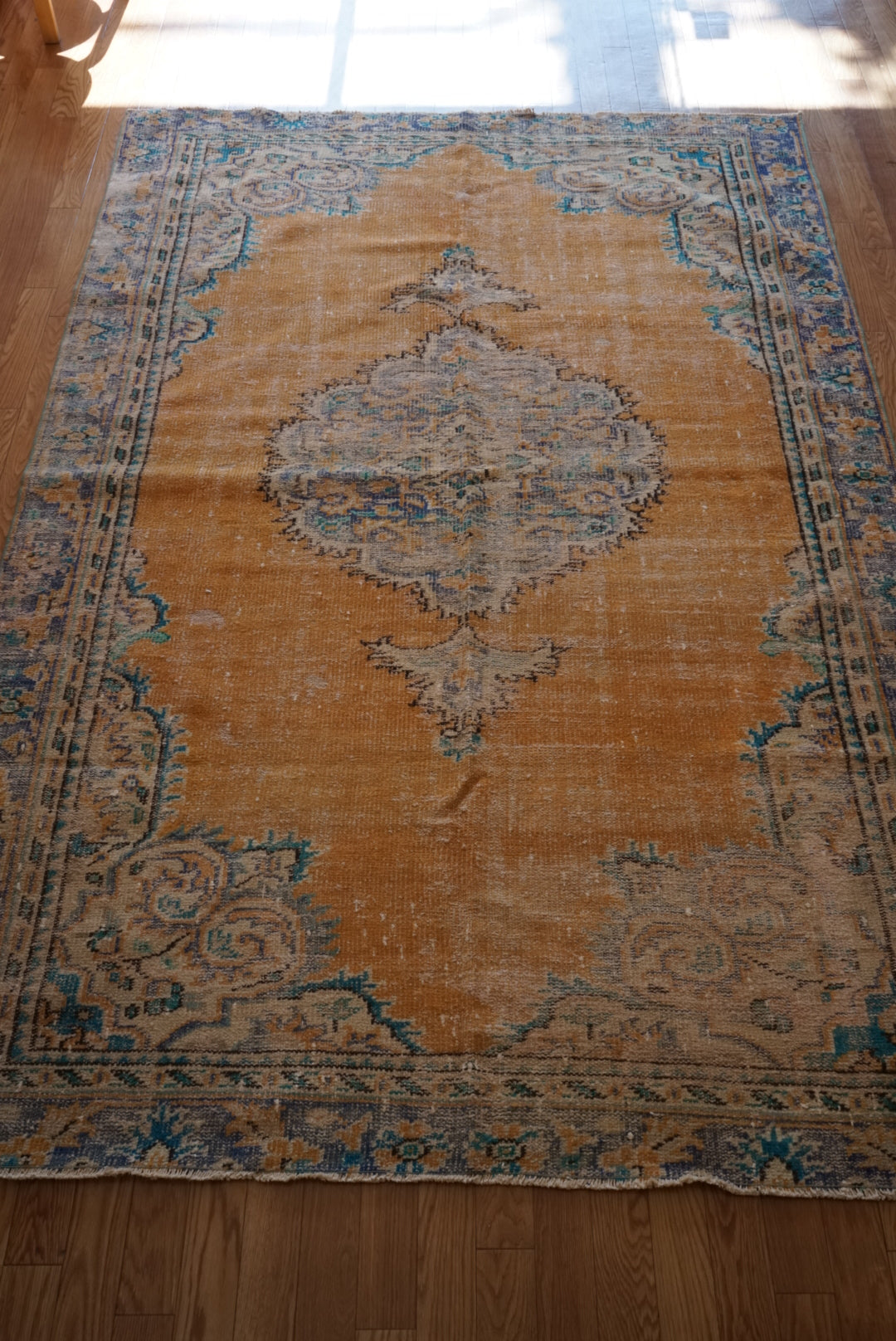 Türkiye Old Isparta Medallion Orange , Blue 1960年代 256 × 169.5 cm No.TR25469