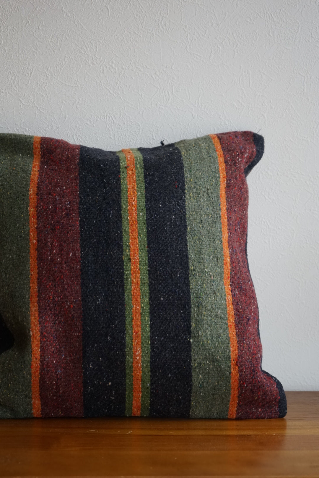 Türkiye Old Kilim Cushion Cover Mix Stripe Dark Color 50 × 50 cm No.TR25523 / 国内送料無料・羊毛手織りキリム