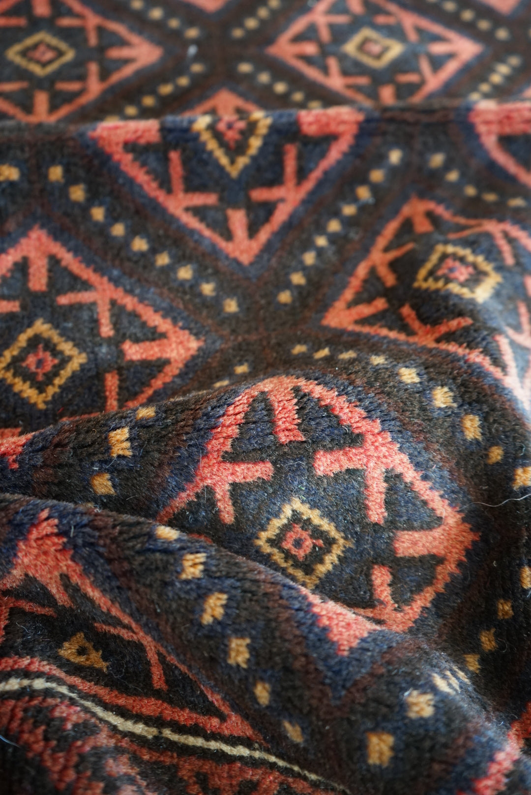 Afghanistan Old Baluch Taimani 1980年代 193 × 123 cm  No.AF2543 / 国内送料無料・羊毛手織り絨毯