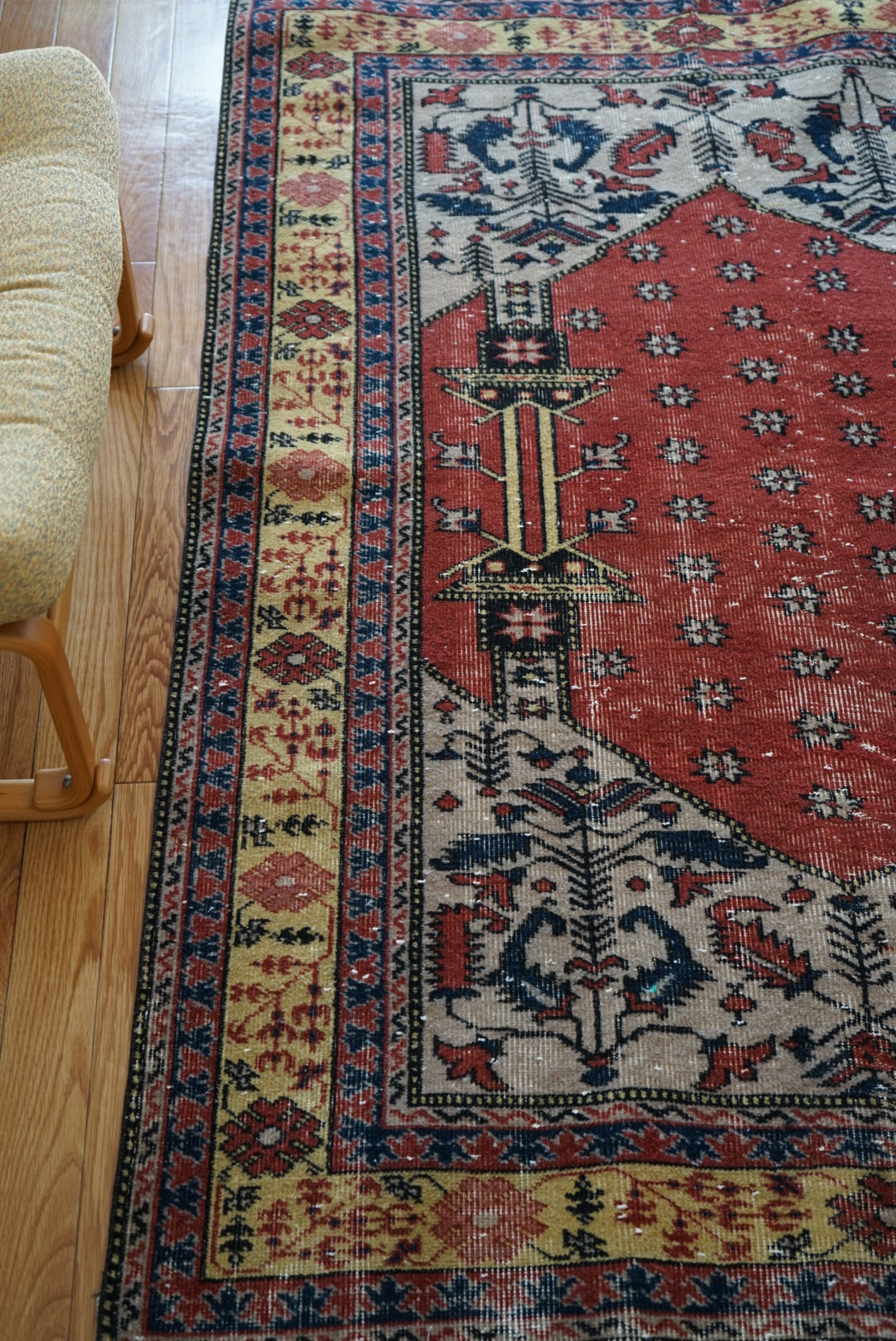 Türkiye Old Isparta Prayer Rug 1950-1960年代 173 × 122 cm No.TR25174