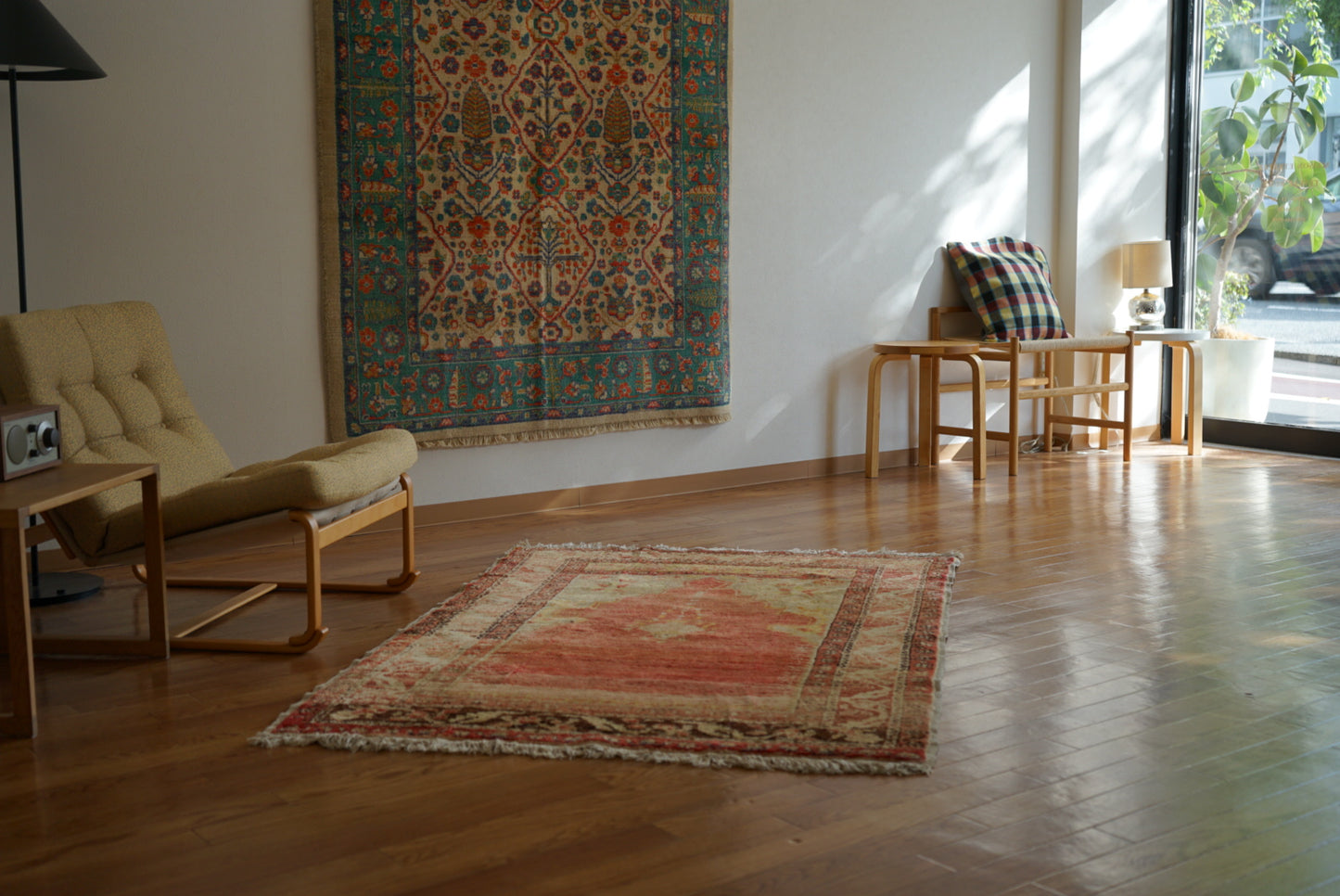 Tribal rug Türkiye Old Kayseri Prayer 1980年代 165 × 112 cm No.TR25535 / 国内送料無料・羊毛手織り絨毯