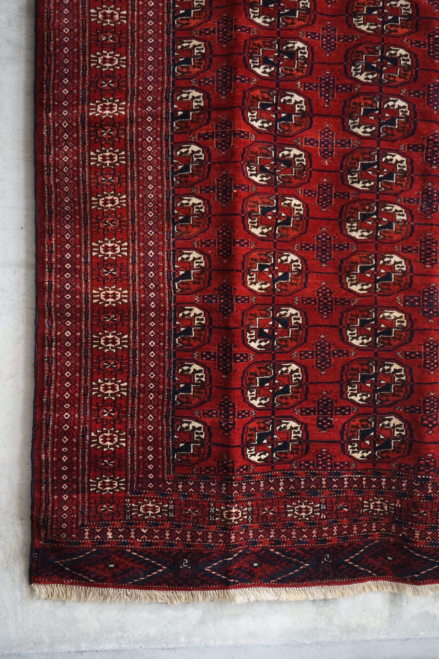 店頭販売 IRAN ANTIQUE TURKMEN ERSARI 1820-1840年代 200 × 128 cm