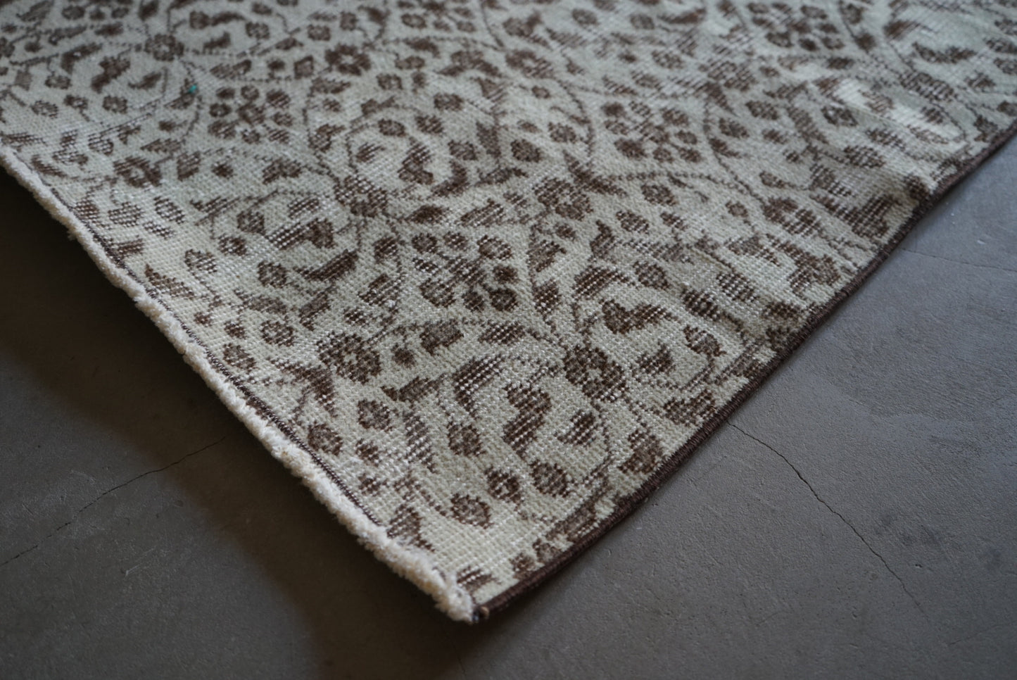 TURKEY OLD ISPARTA BROWN MINT RUNNER 1970年代 195 × 84 cm No.TR25136