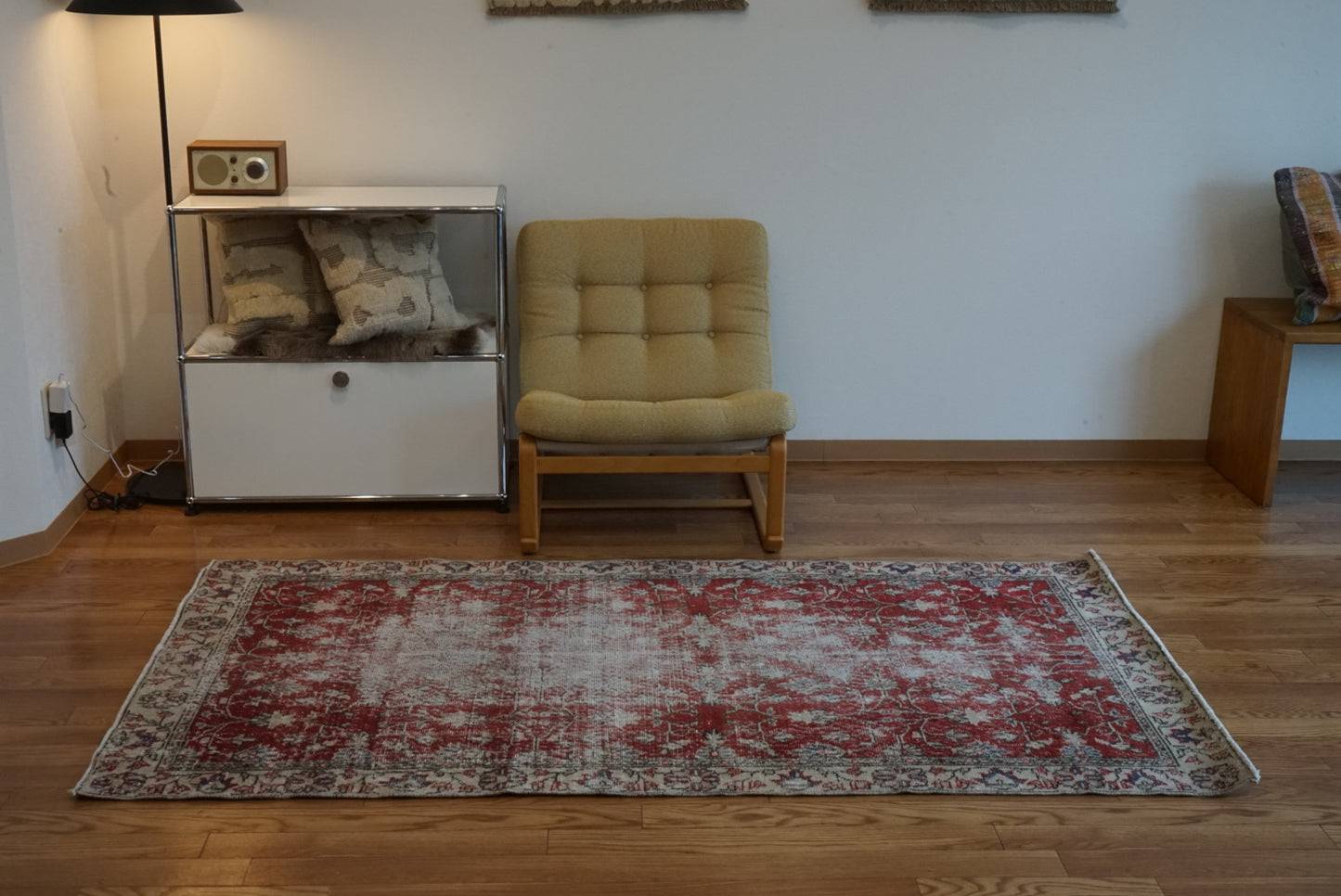 Türkiye Old Isparta Red Floral 1970年代 195 × 107.5 cm No.TR25437