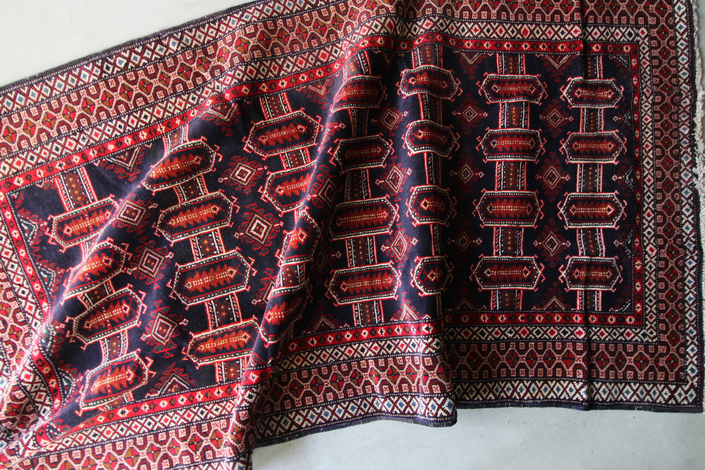 AFGHANISTAN VINTAGE BALUCH 1980年代 196.5 × 107.5 cm