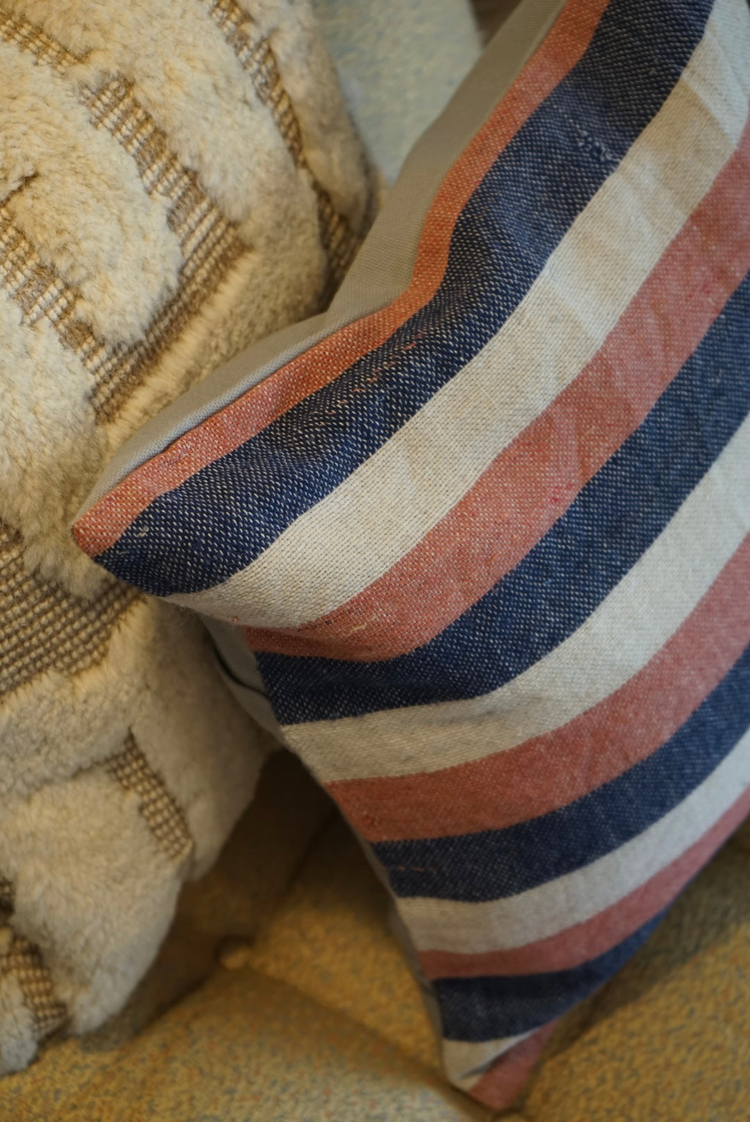 Türkiye Old Kilim Cushion Cover Navy , ScarletRed , White Stripe 40 × 40 cm No.TR25362