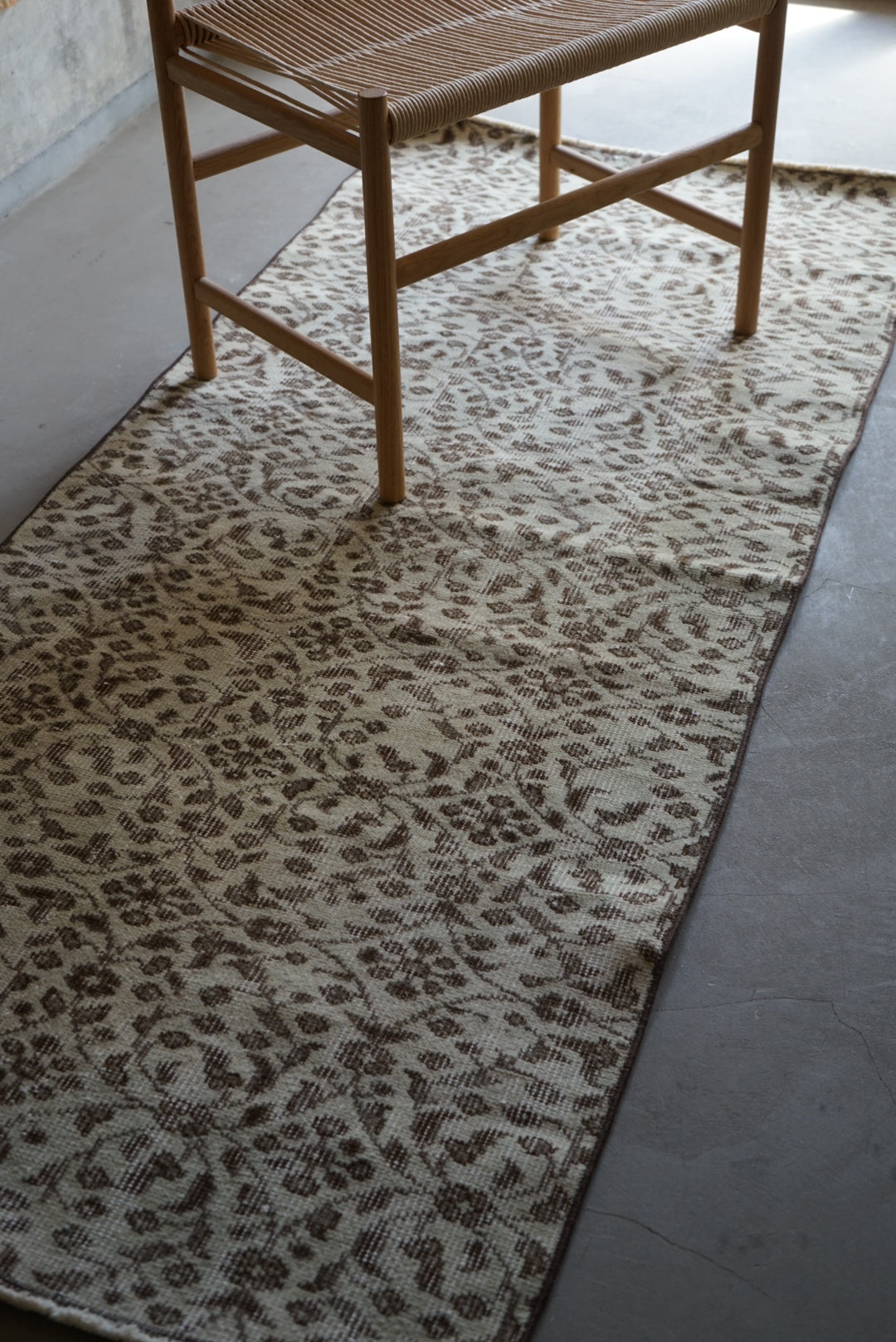 TURKEY OLD ISPARTA BROWN MINT RUNNER 1970年代 195 × 84 cm No.TR25136