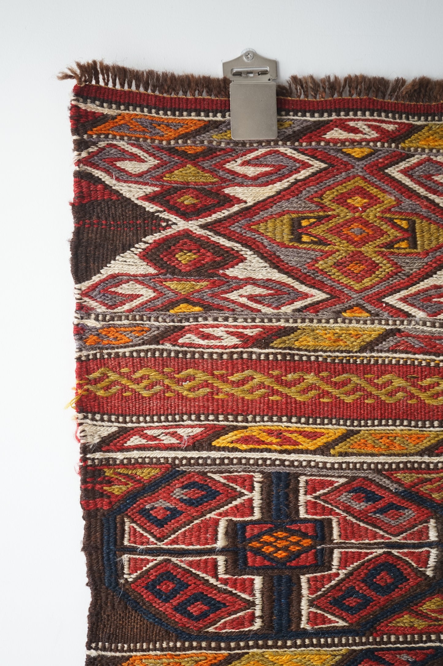 EASTERN TURKEY VINTAGE KURDISTAN KILIM 1965-1970年代 92 × 81 cm