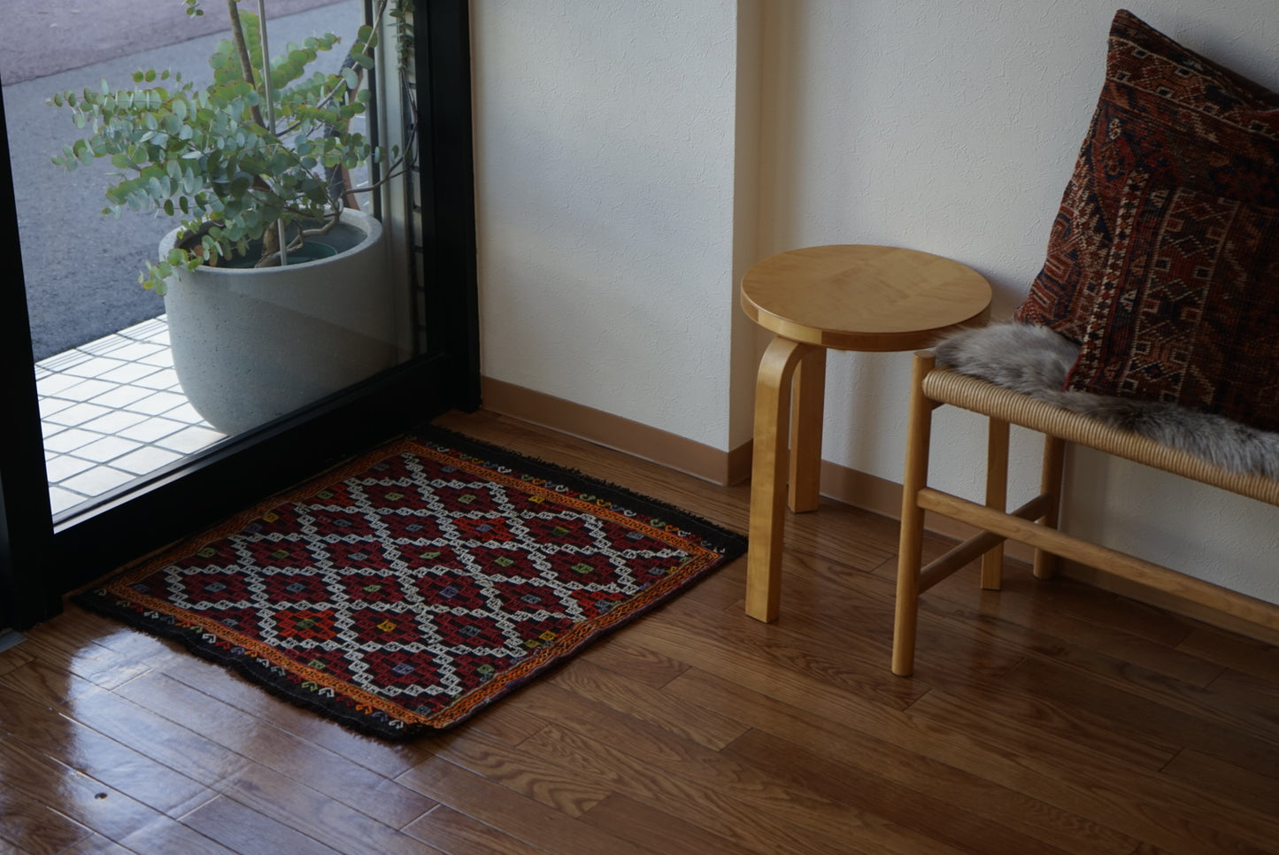 TURKEY OLD ANATOLIA KILIM 1950年代 73 × 67.5 cm