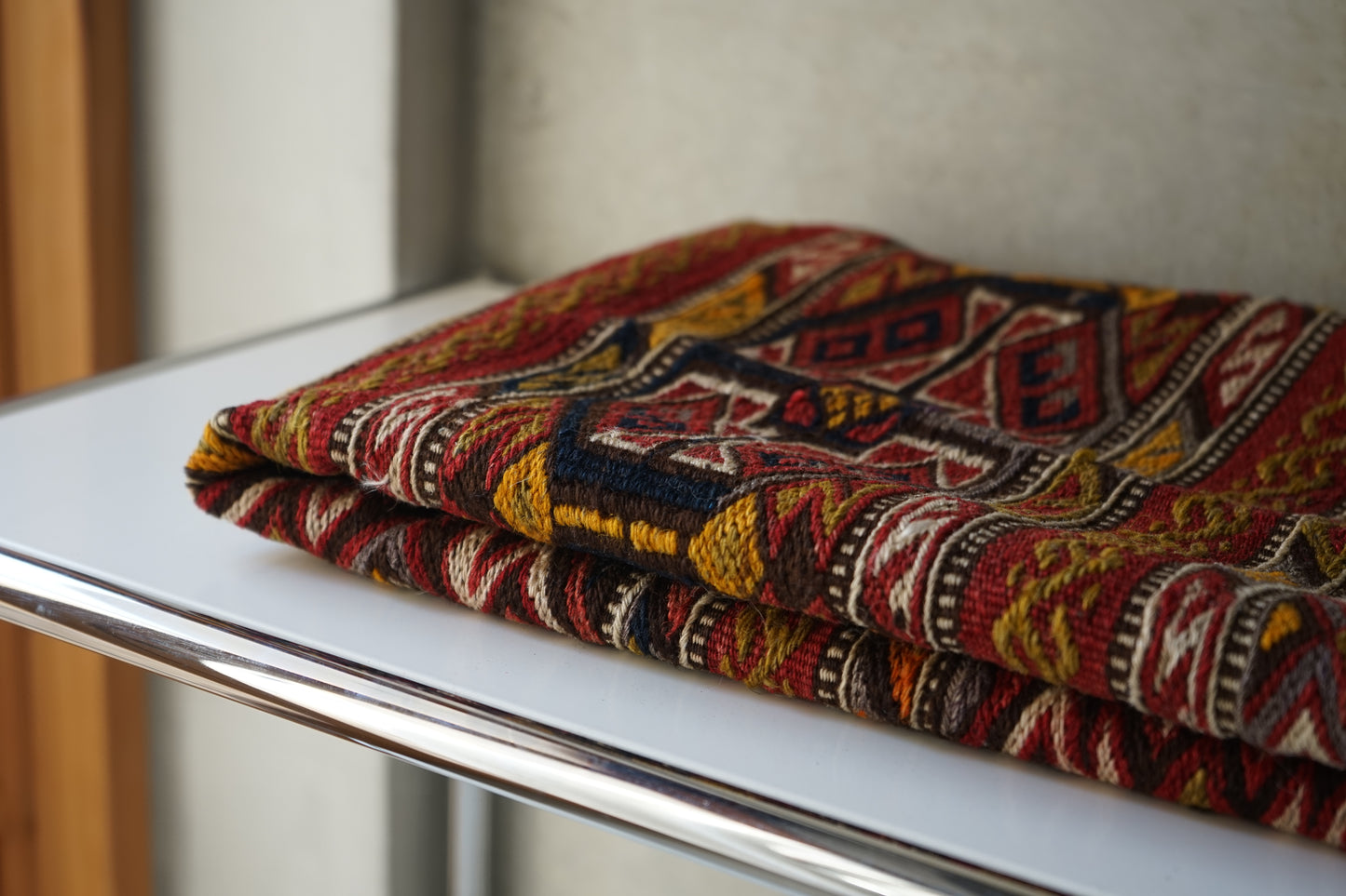 EASTERN TURKEY VINTAGE KURDISTAN KILIM 1965-1970年代 92 × 81 cm