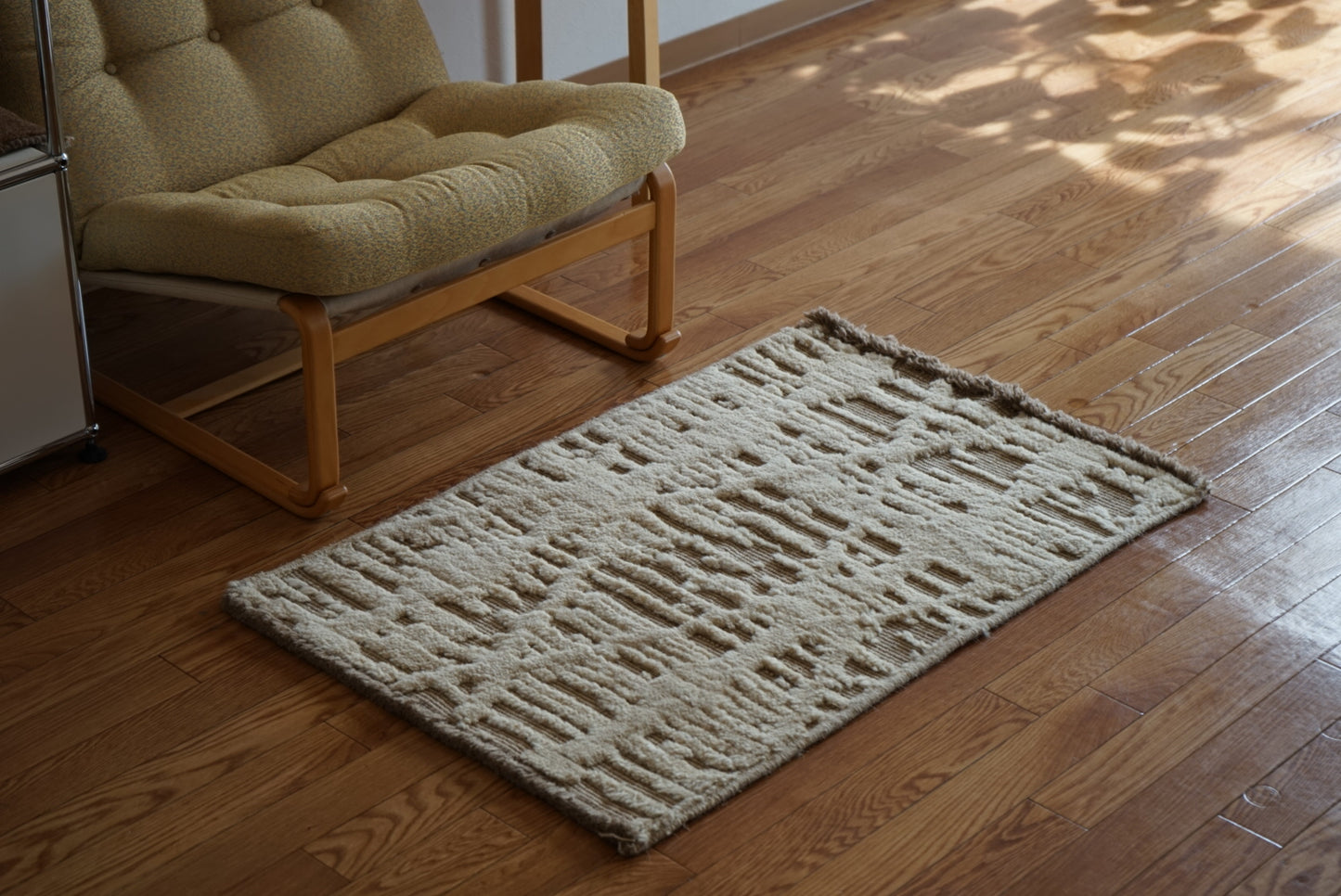 店頭販売 ORIGINAL IRAN QASHQAI KILIM DOORSIZE " MORNING MIST " 95 × 65 cm
