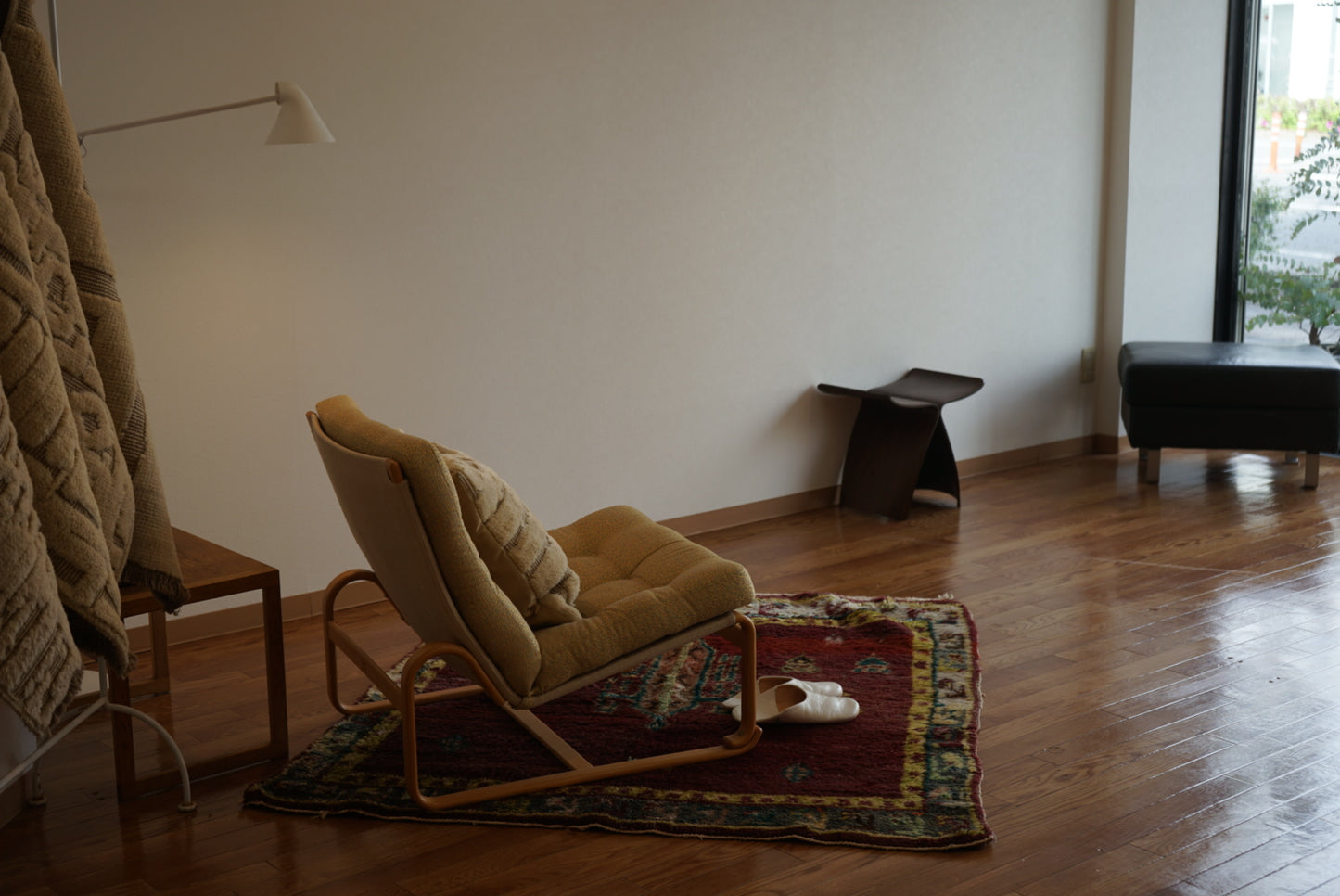 TRIBAL RUG TURKEY OLD OUSHAK 1965年代 154 × 133 cm No.TR25193