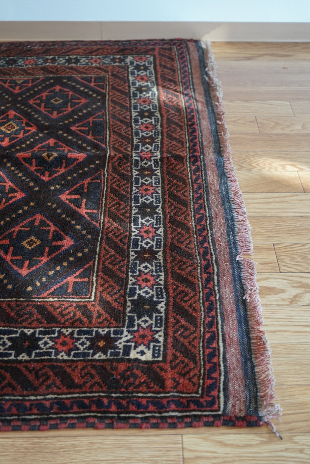 Afghanistan Old Baluch Taimani 1980年代 193 × 123 cm  No.AF2543 / 国内送料無料・羊毛手織り絨毯