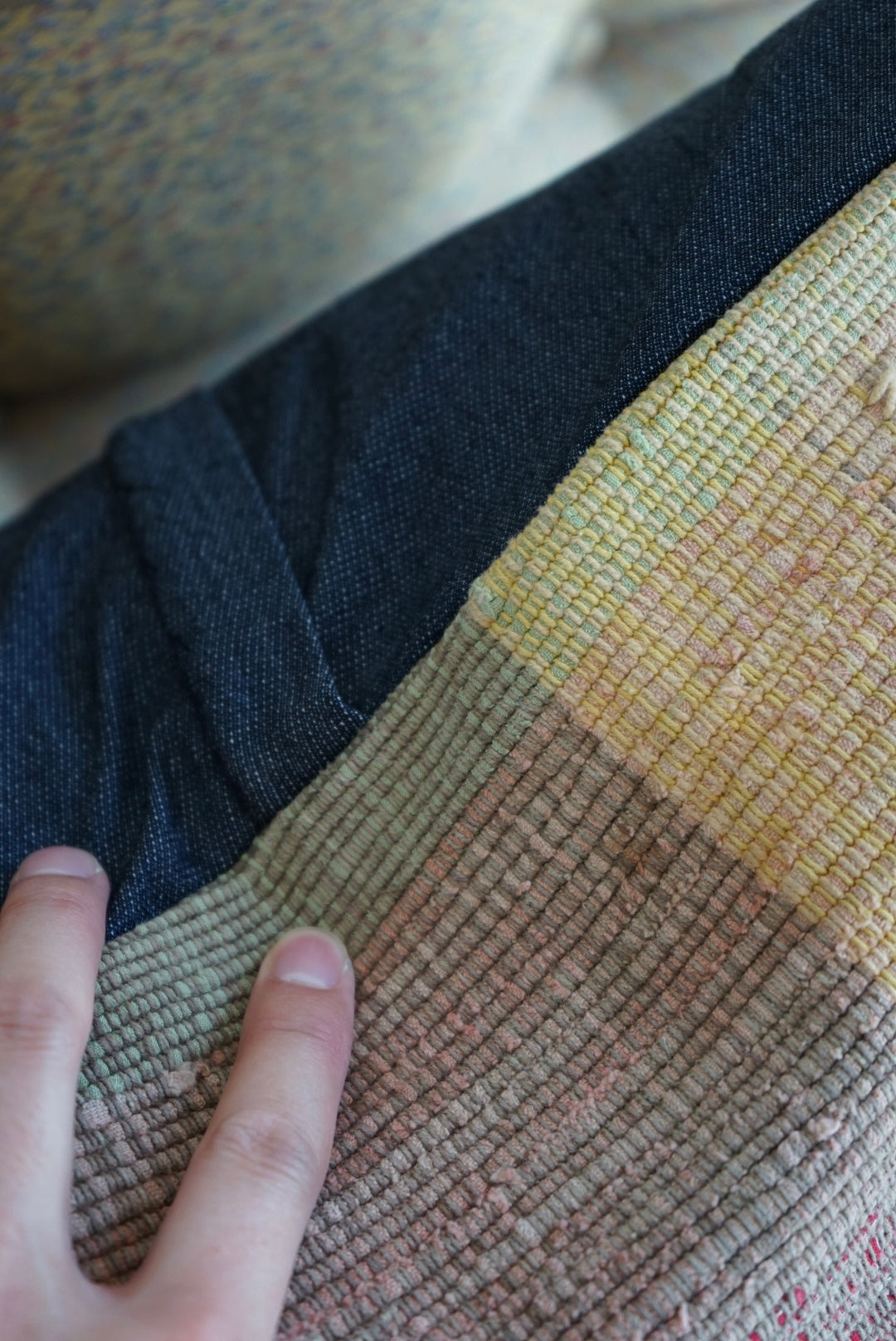 Türkiye Old Kilim Cushion Cover Yellow , Beige , Glay Mix Stripe Design 52 × 50 cm No.TR25560 / 送料無料・羊毛手織りキリム