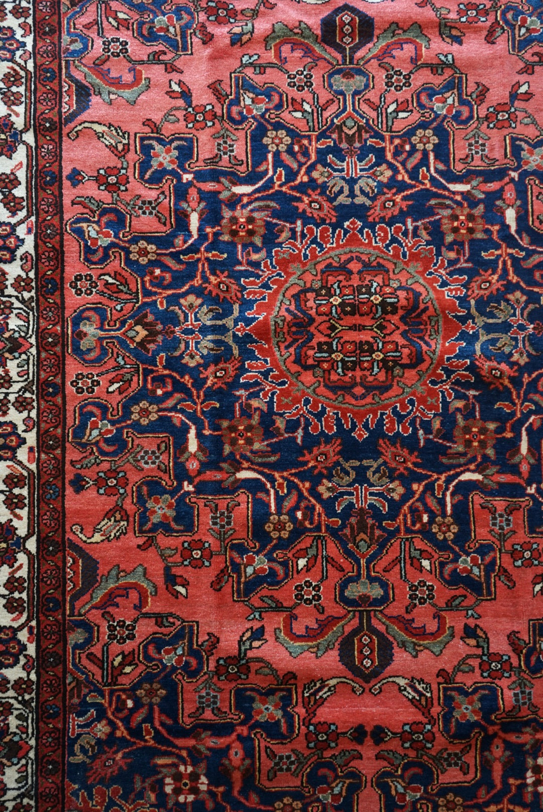 店頭販売 IRAN ANTIQUE TAFRESH ARAK 1720年代 207 × 138 cm