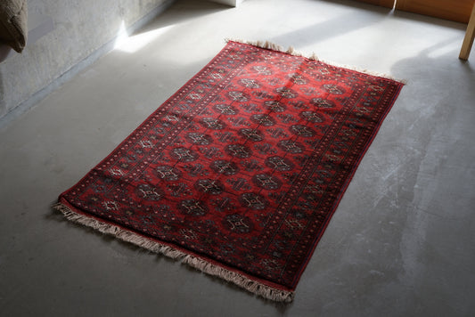 《 Vintage Rug 》トルクメンラグ　トライバル　アフガン　幾何学模様 トルクメンのヴィンテージラグ トライバルラグ アフガンラグ Vintage