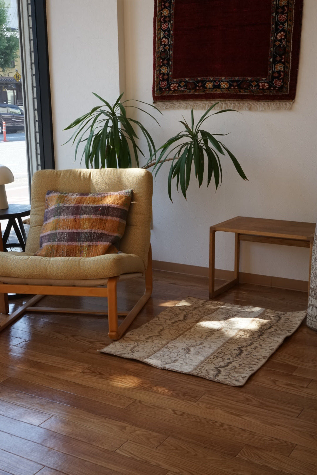 Türkiye Old Oushak Patchwork Beige , Ivory 1970年代 80.5 × 63 cm No.TR25467