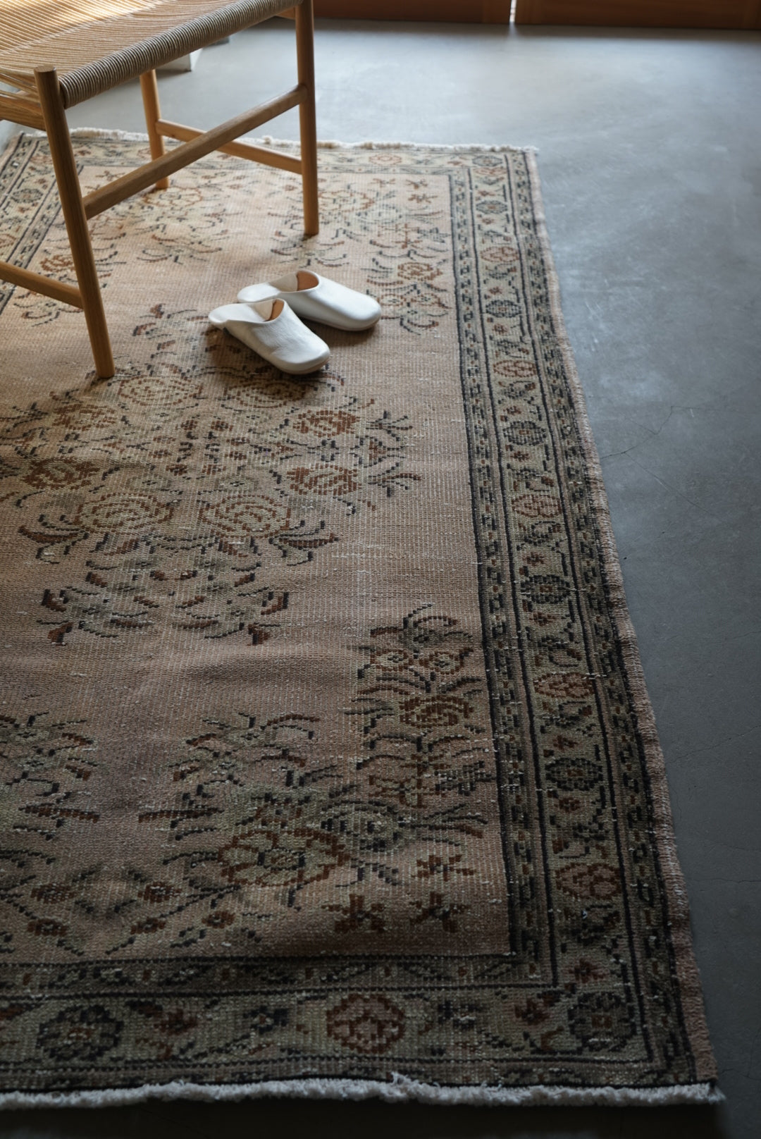 Türkiye Old Isparta Floral Rich Color Beige, Olive 1970年代 195 × 113 cm No.TR25259