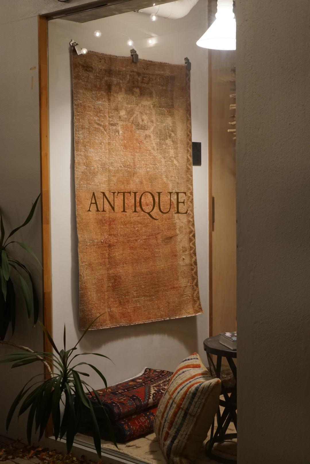 Türkiye Old Oushak Orange Prayer Small size 1970年代 129 × 81 cm No.TR25237