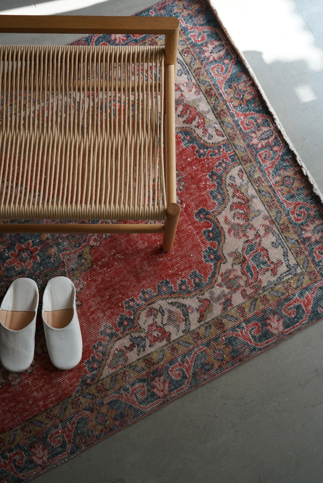 TURKEY OLD ISPARTA RED 1970年代 198 × 109 cm No.TR25143