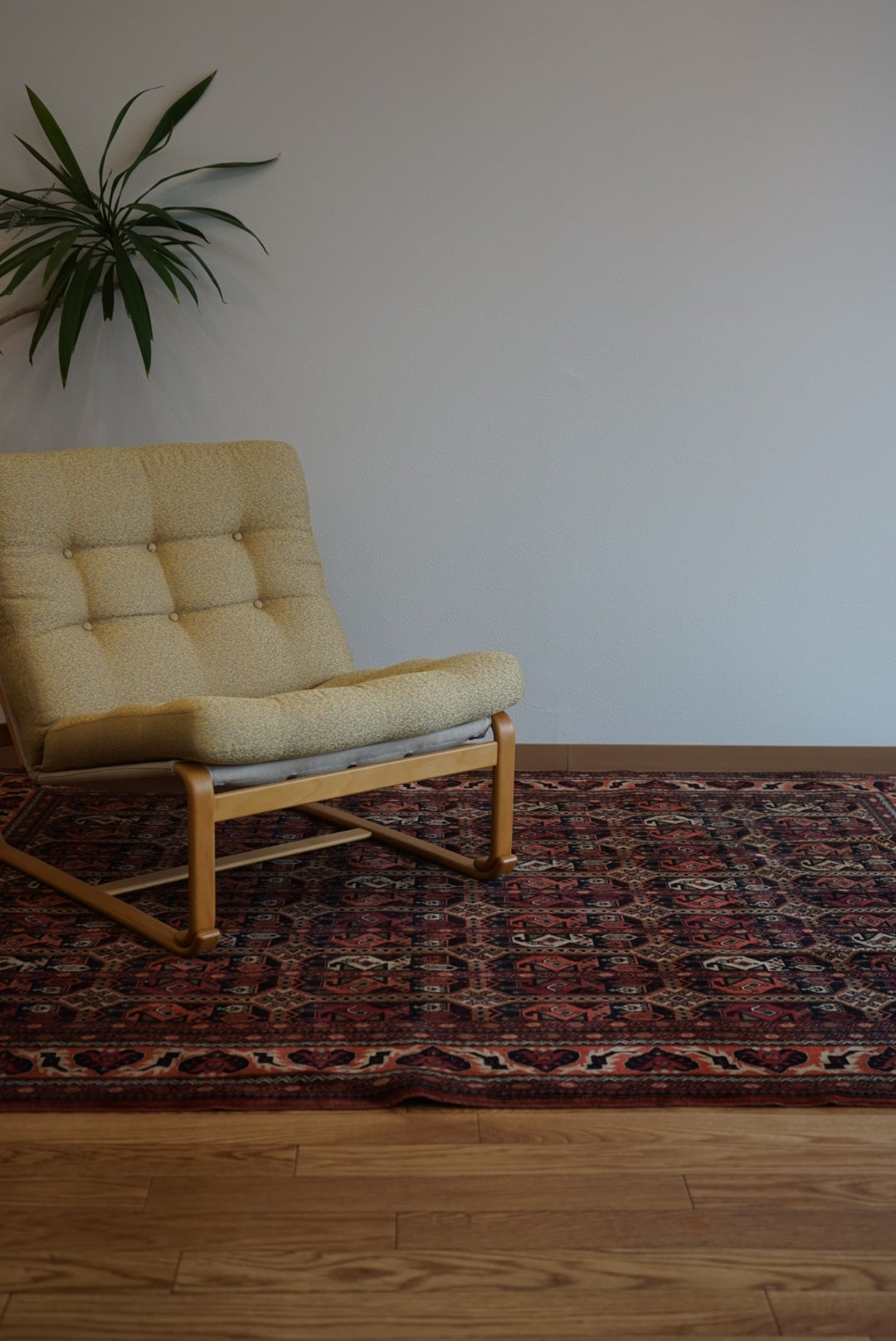 Afghanistan Vintage Turkmen Black , Rose Finequality 1990年代 192 × 151 cm No.AF2522