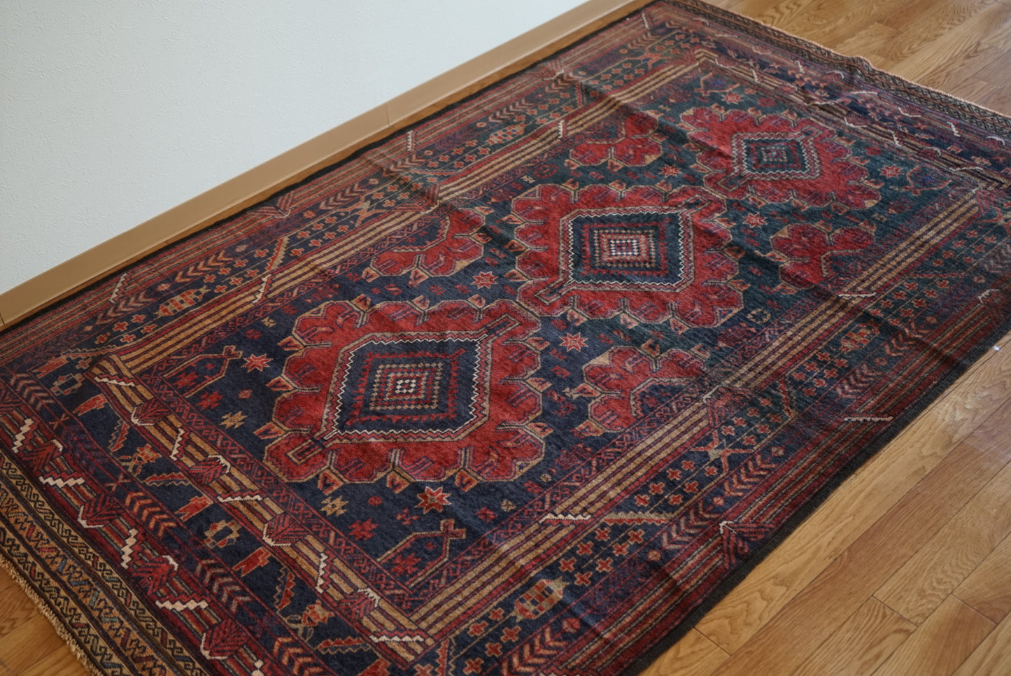 Afghanistan Vintage Baluch Navy Tribal Design 1980年代 208 × 130 cm No.AF2525