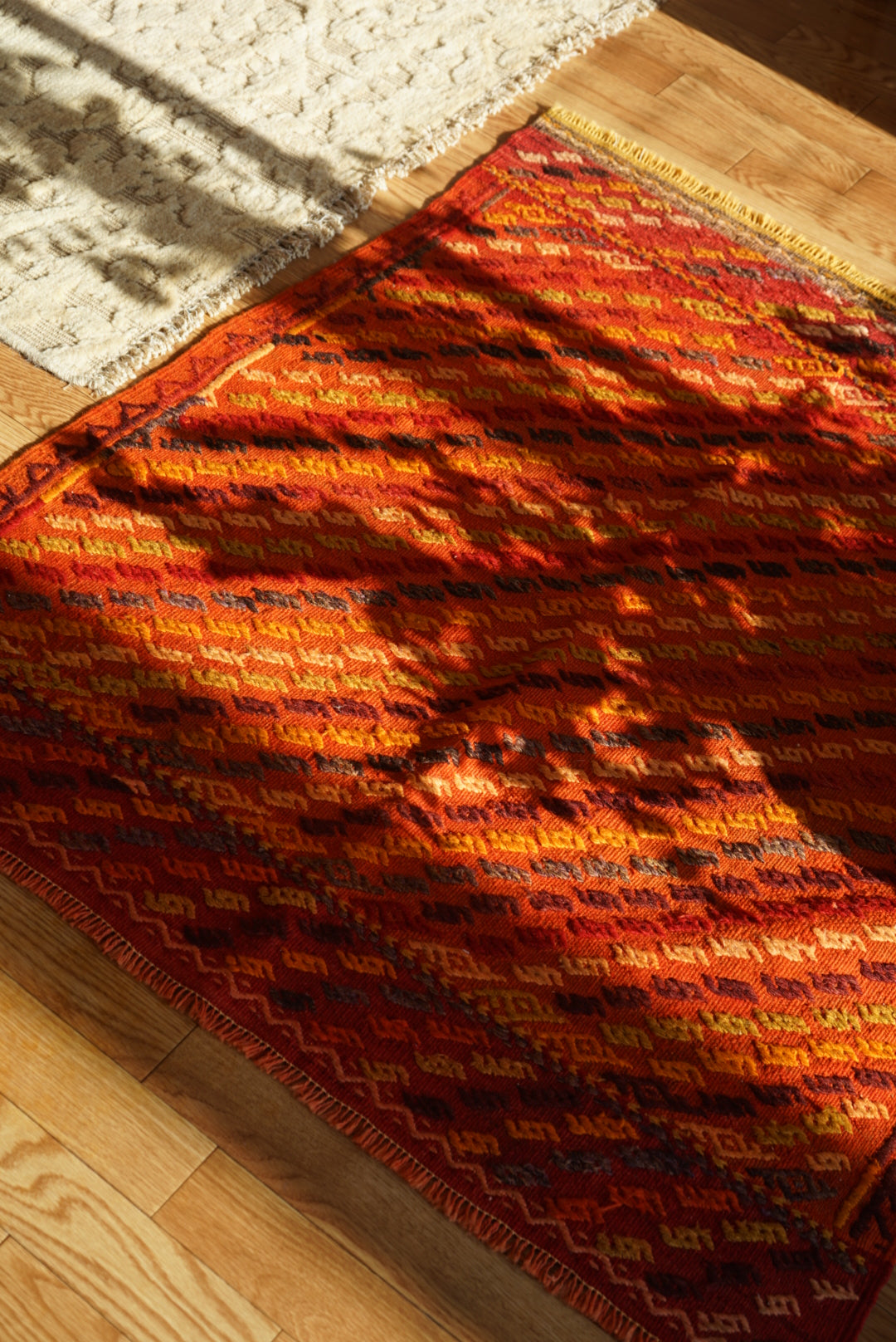 Türkiye Old Konya Jajim Orange 1960年代 121 × 109 cm No.TR25158