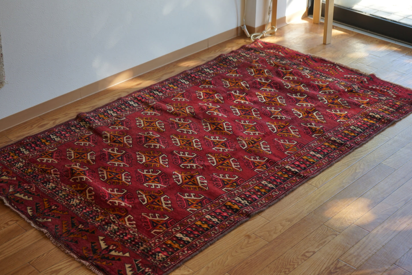 Afghanistan Old Turkmen Yamut Wine Red 1960年代 195 × 112 cm  No.AF2539 / 国内送料無料・羊毛手織り絨毯