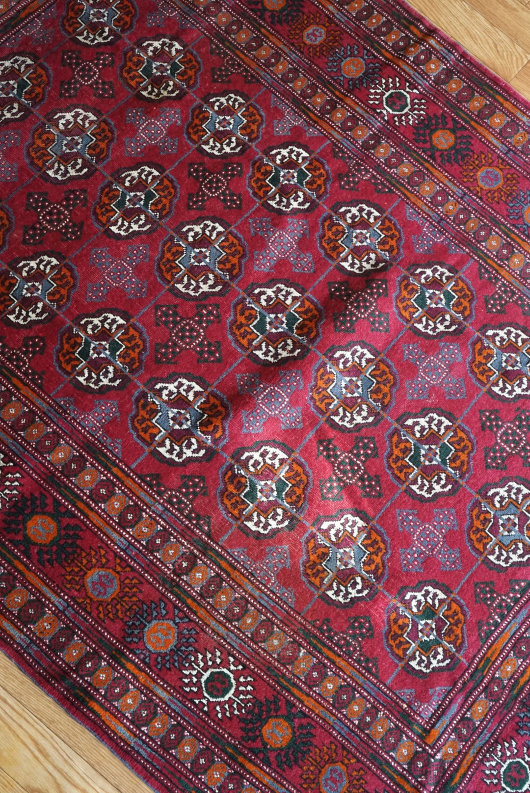 店頭販売 Afghanistan Old Turkmen Cassis 1970年代 210 × 123.5 cm  No.AF2537 / 国内送料無料・羊毛手織り絨毯