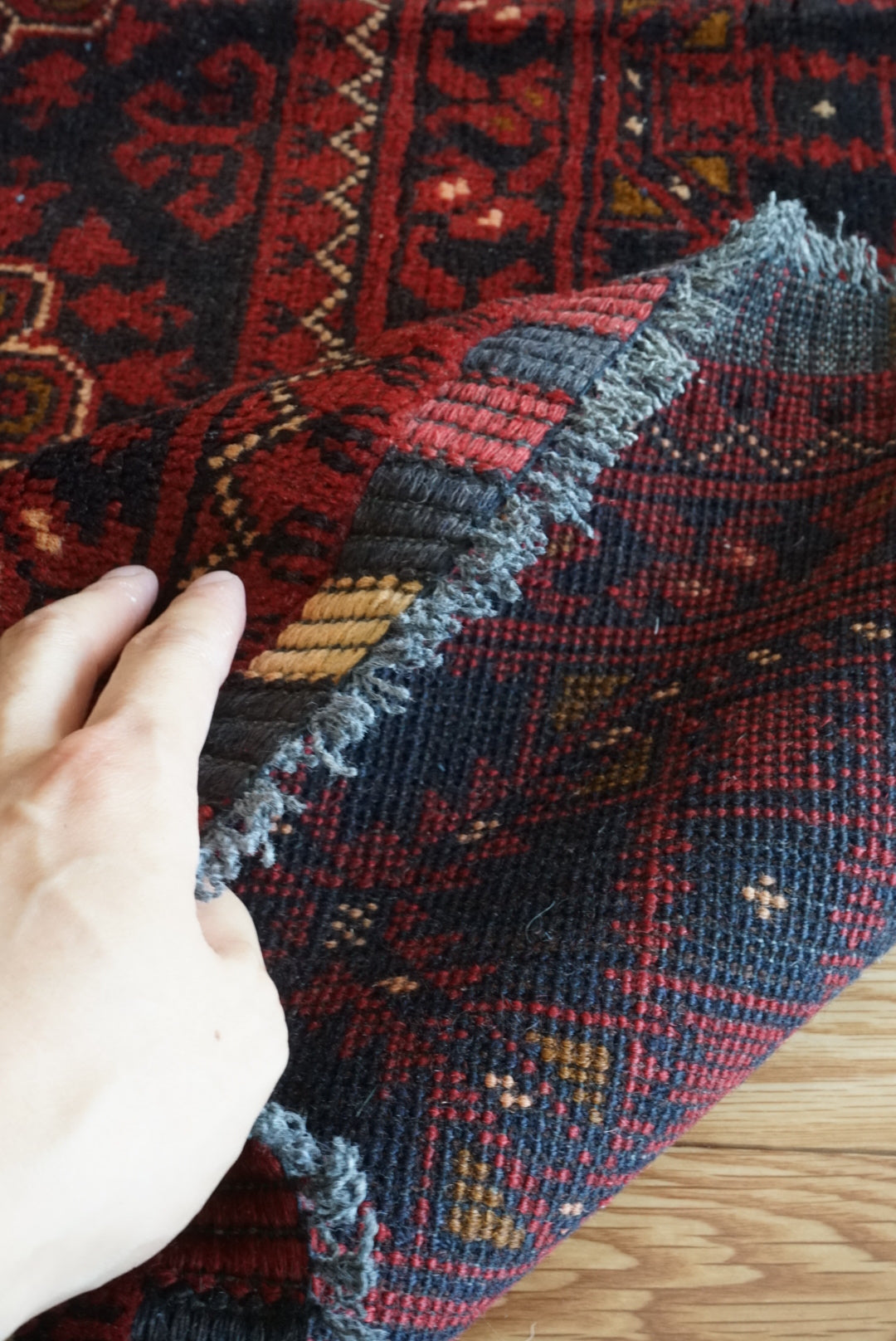 店頭販売 Afghanistan Vintage Turkmen 1980年代 201 × 146.5 cm  No.AF2536 / 国内送料無料・羊毛手織り絨毯
