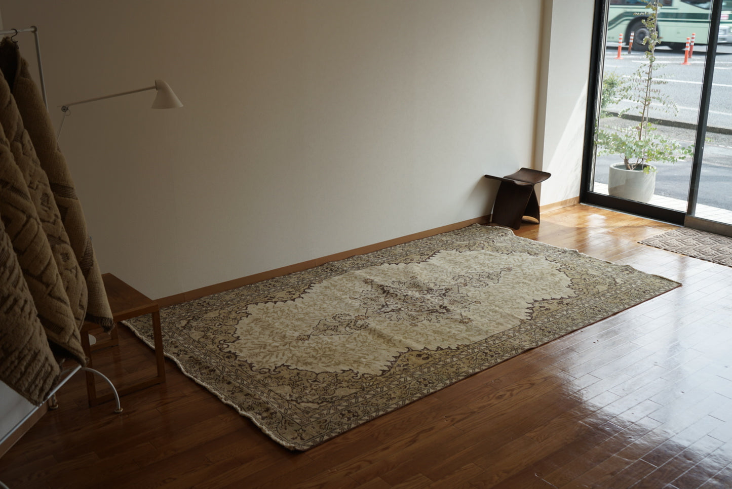 Türkiye Old Isparta Yellow 1960年代 280.5 × 168 cm No.TR25379