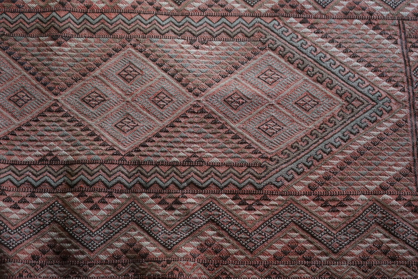 Türkiye Old Kilim Red 1970年代 180 × 88 cm No.TR25268