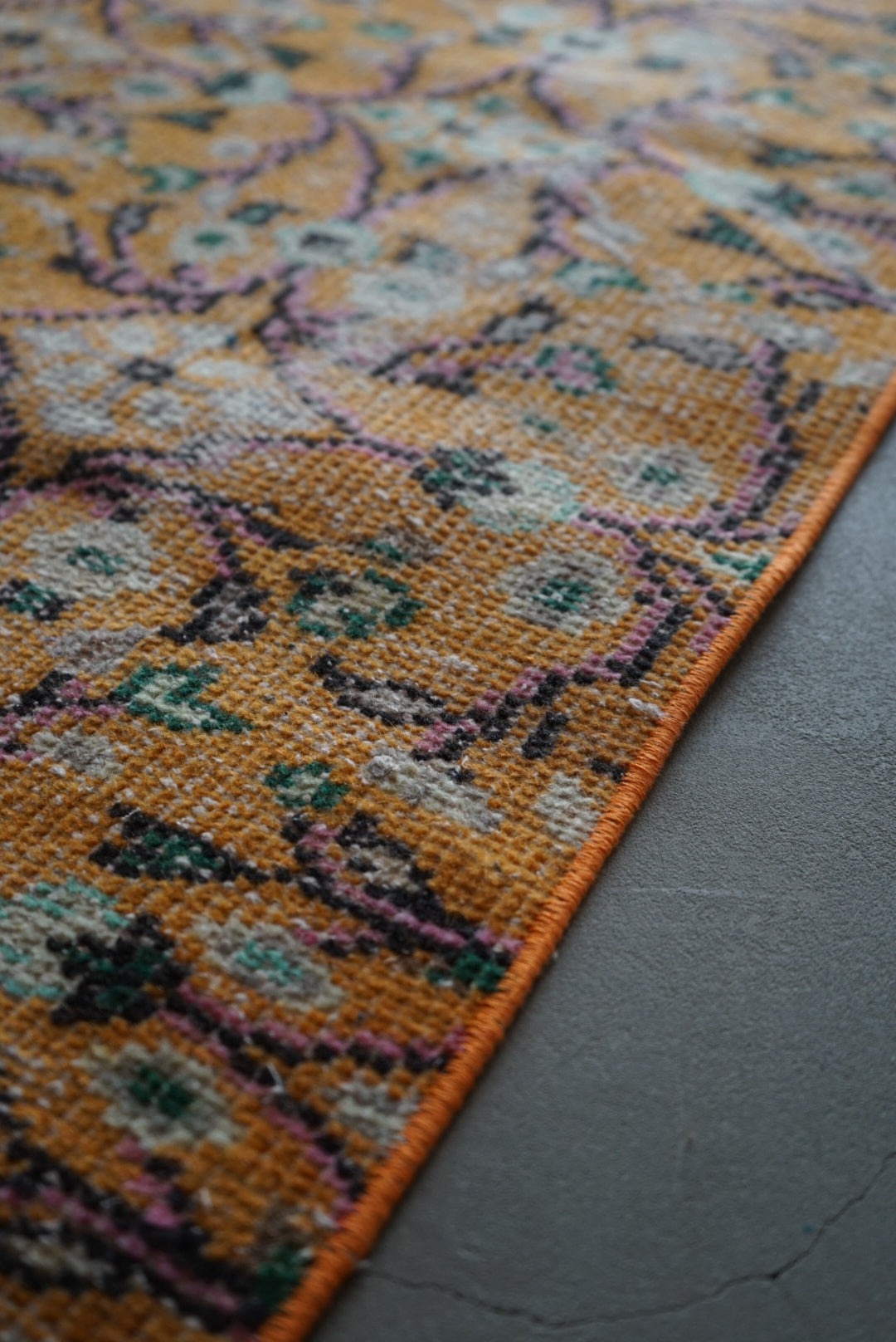 TURKEY OLD ISPARTA CALLOT ORANGE 1970年代 232 × 140 cm No.TR25149