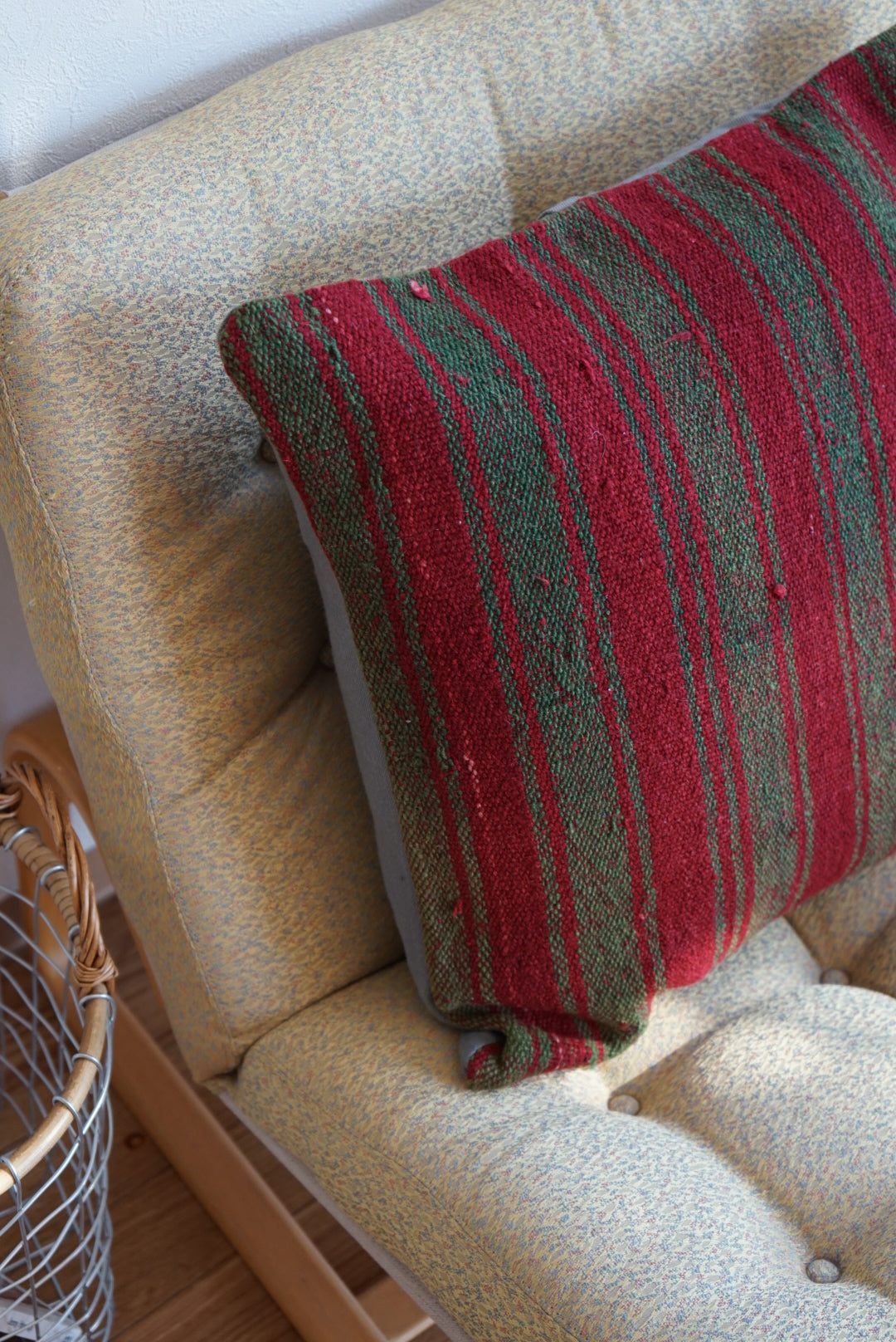 Türkiye Old Kilim Cushion Cover Green , Red Stripe Design 50 × 50 cm No.TR25556 / 送料無料・羊毛手織りキリム