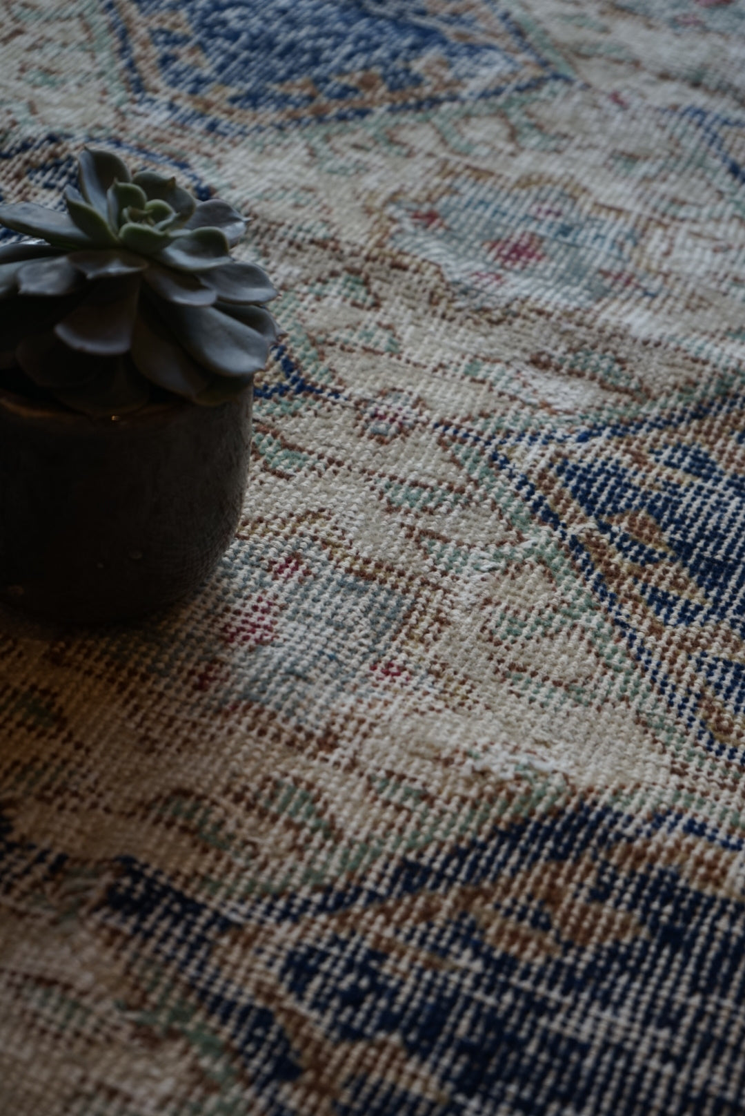 TURKEY VINTAGE ISPARTA 1980年代 125 × 80 cm No.TR25196