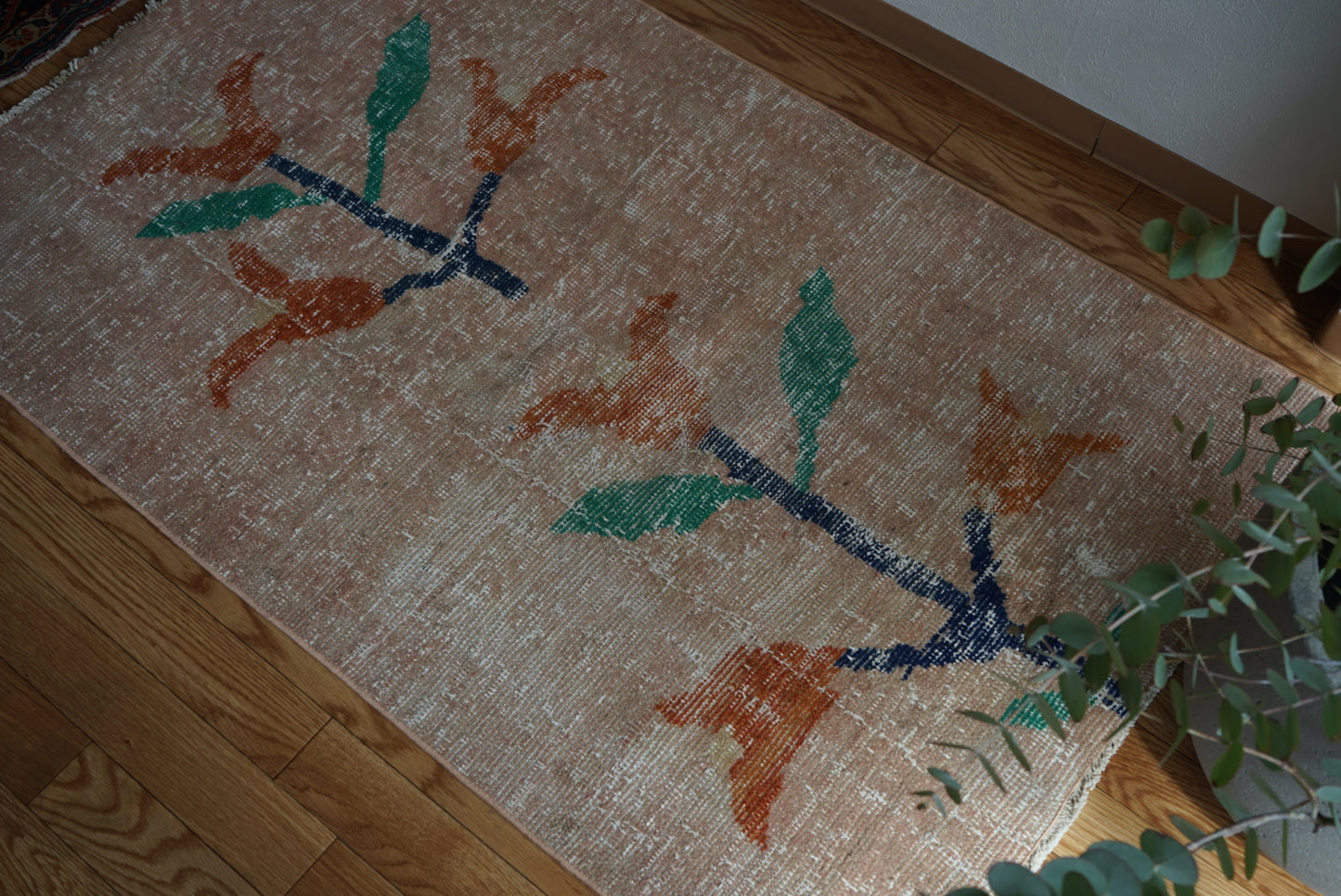 Türkiye Old Oushak Flower 1970年代 137 × 86 cm No.TR25372